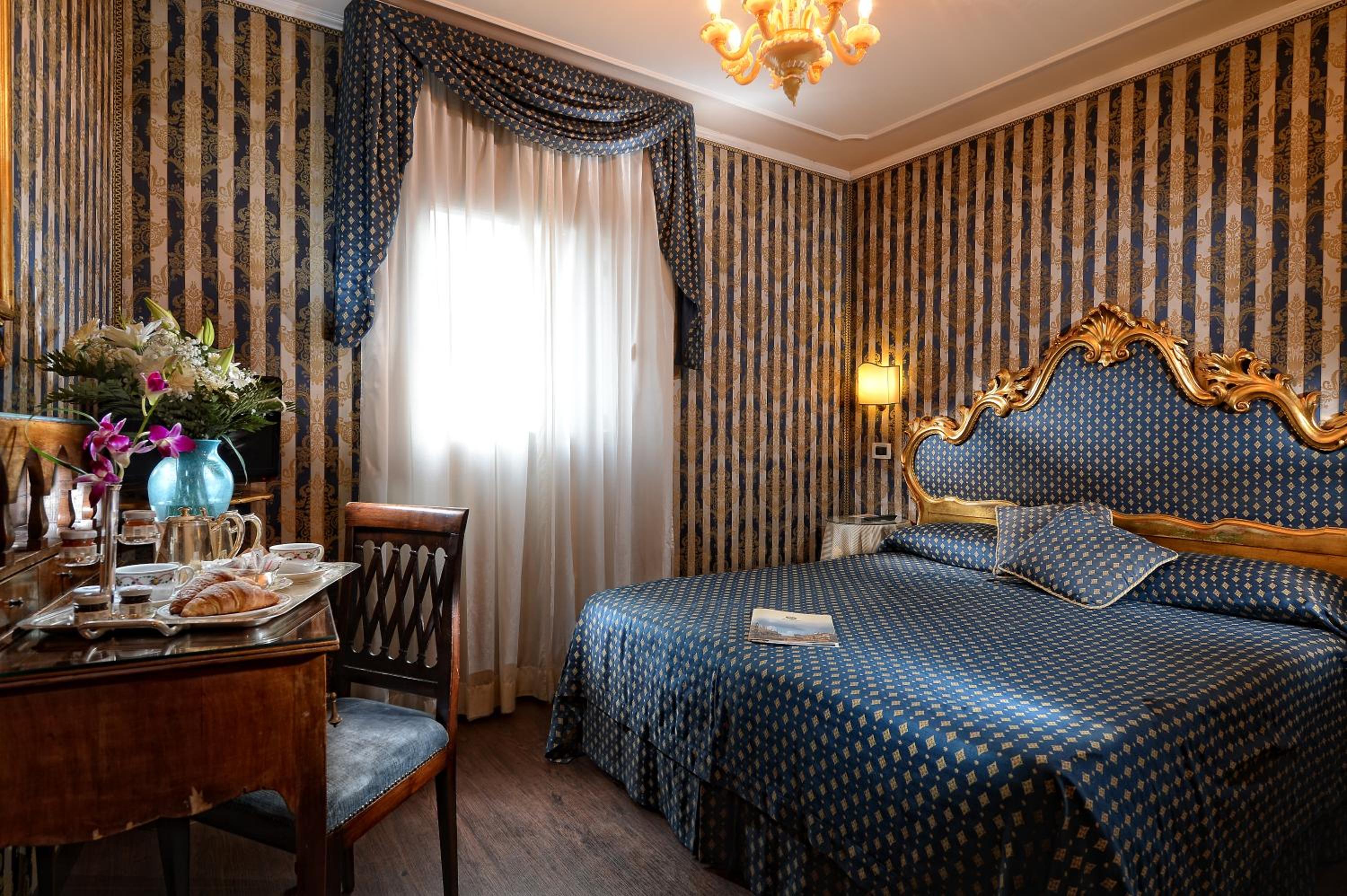 Junior Suite with San Marco View