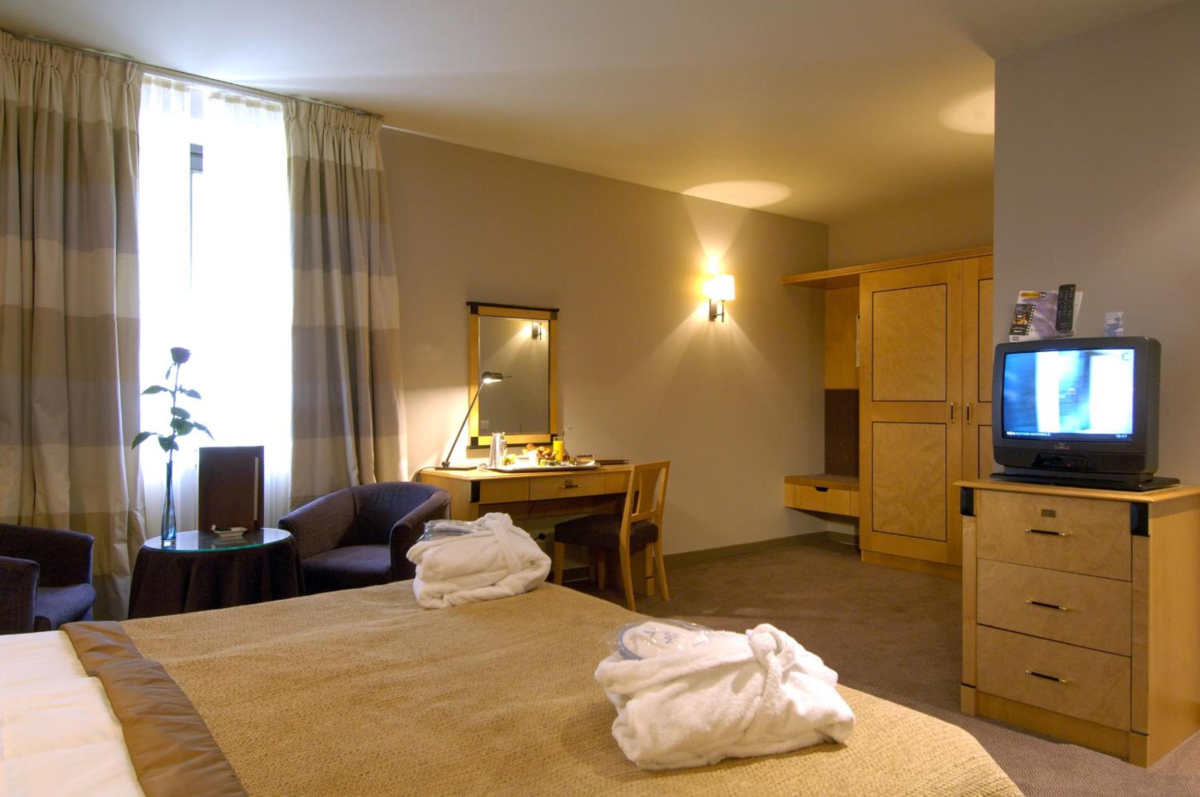 Standard Double or Twin Room photo 2