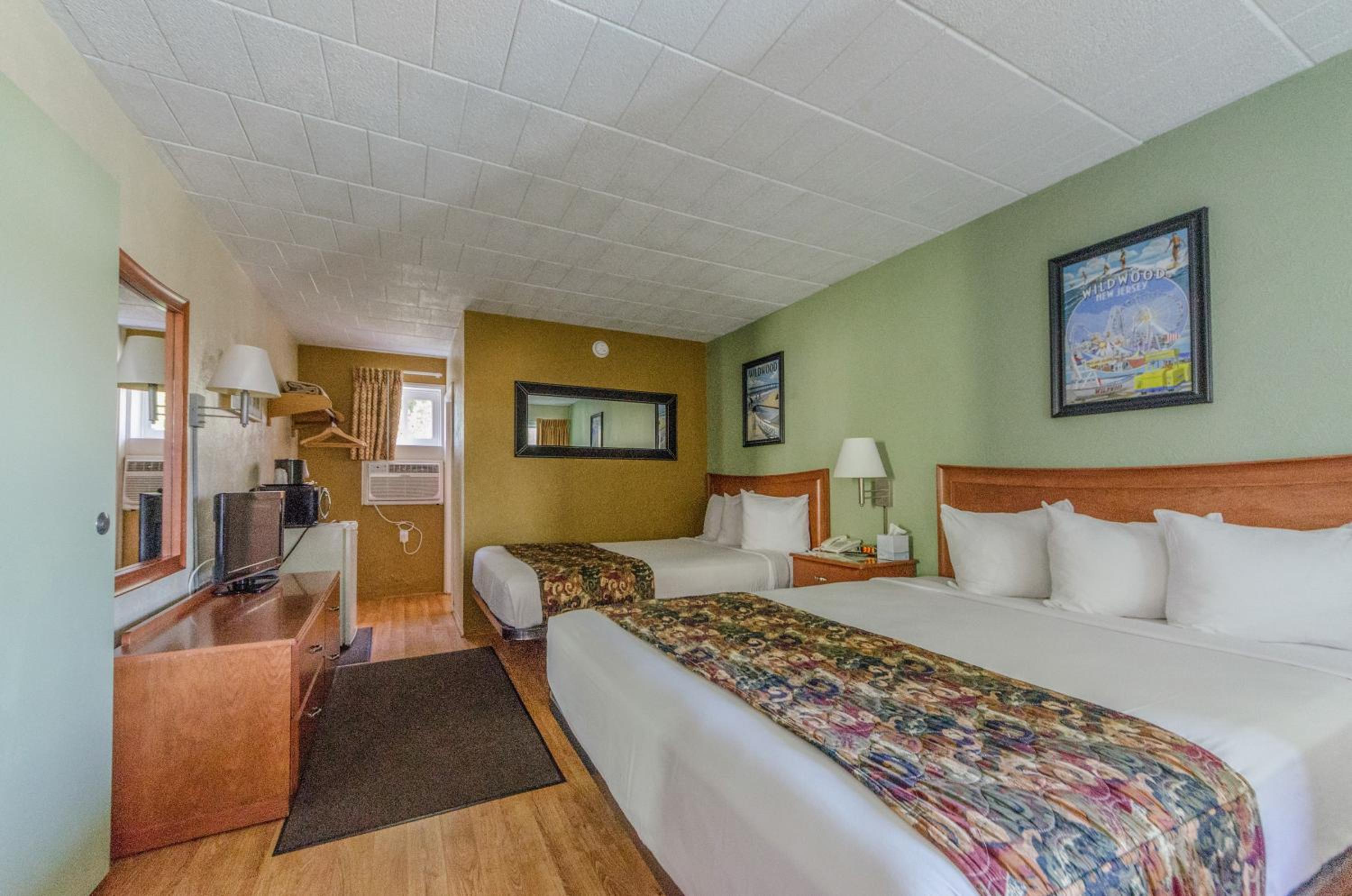 Family Room photo 1