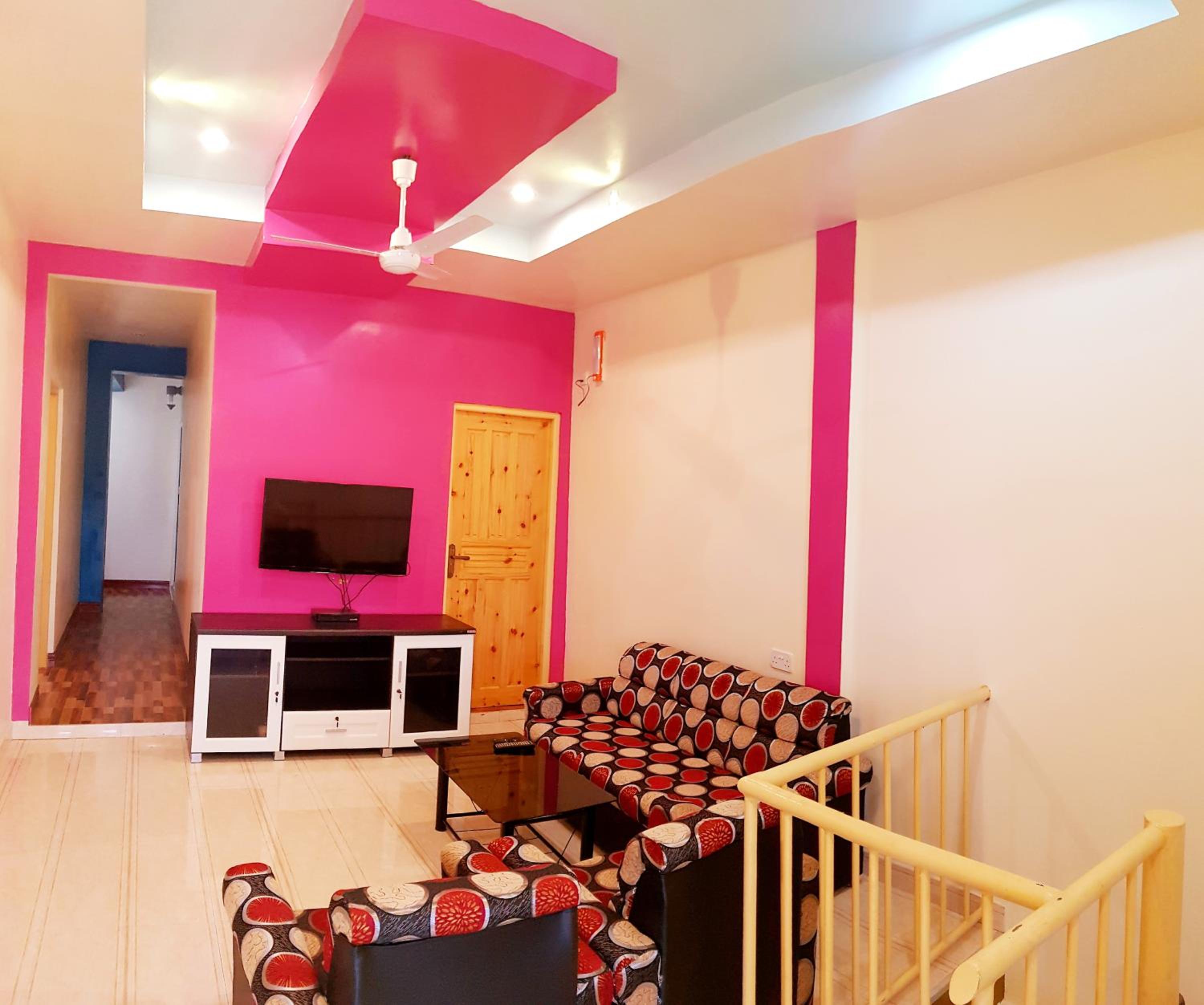 Standard Twin Room - Photo 16