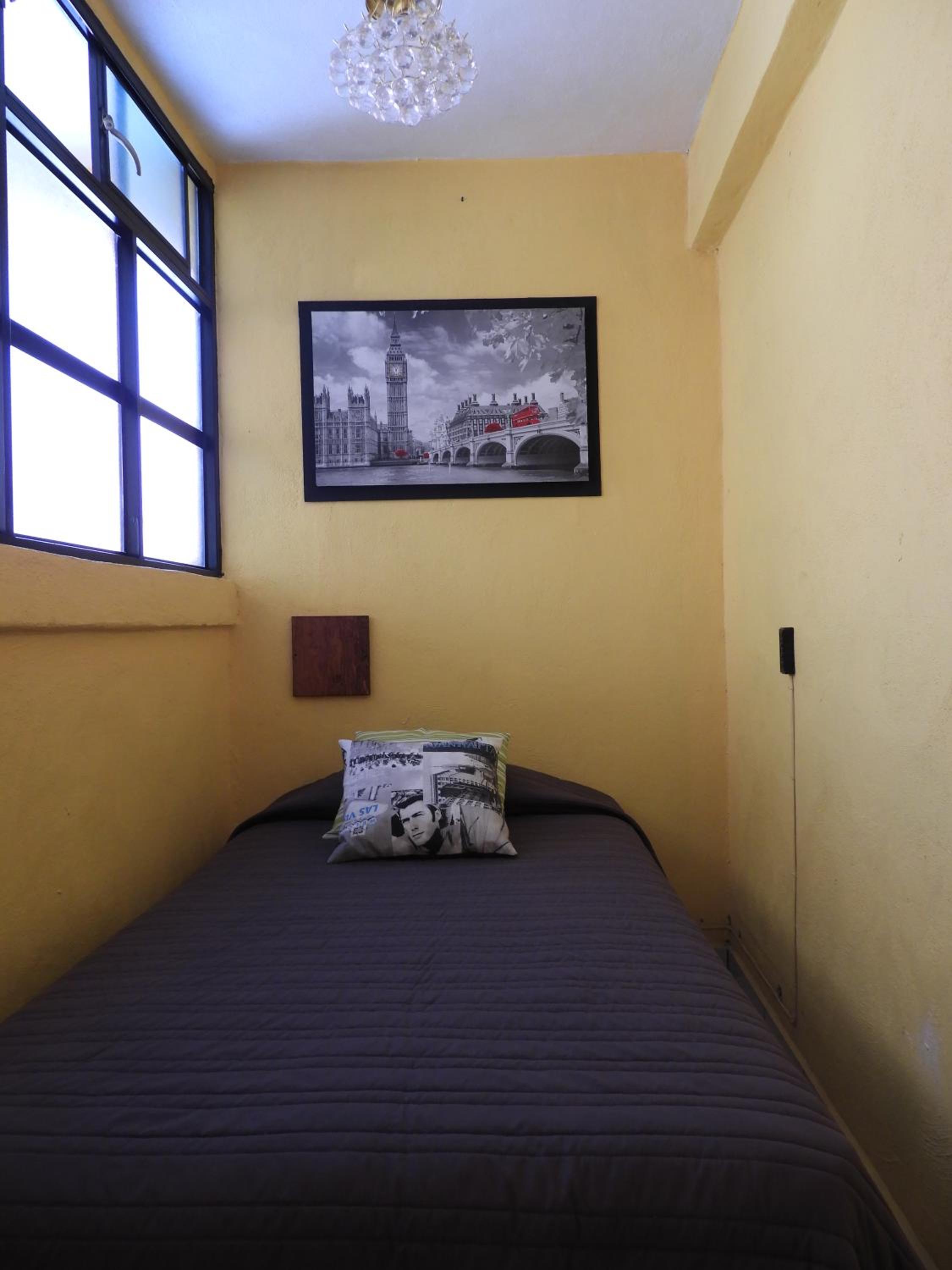 Suite with Balcony - Photo 20