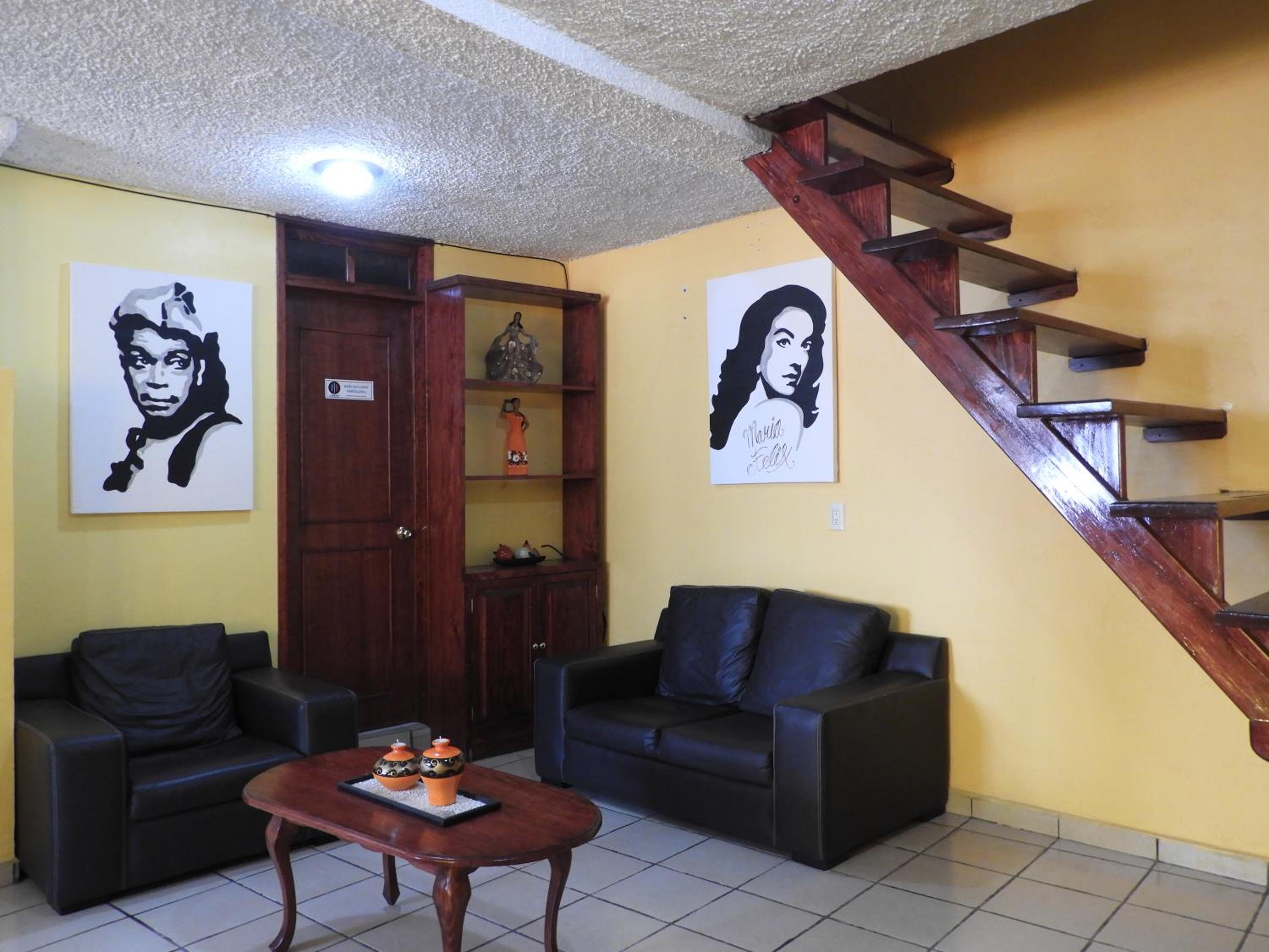 Suite with City View - Photo 1