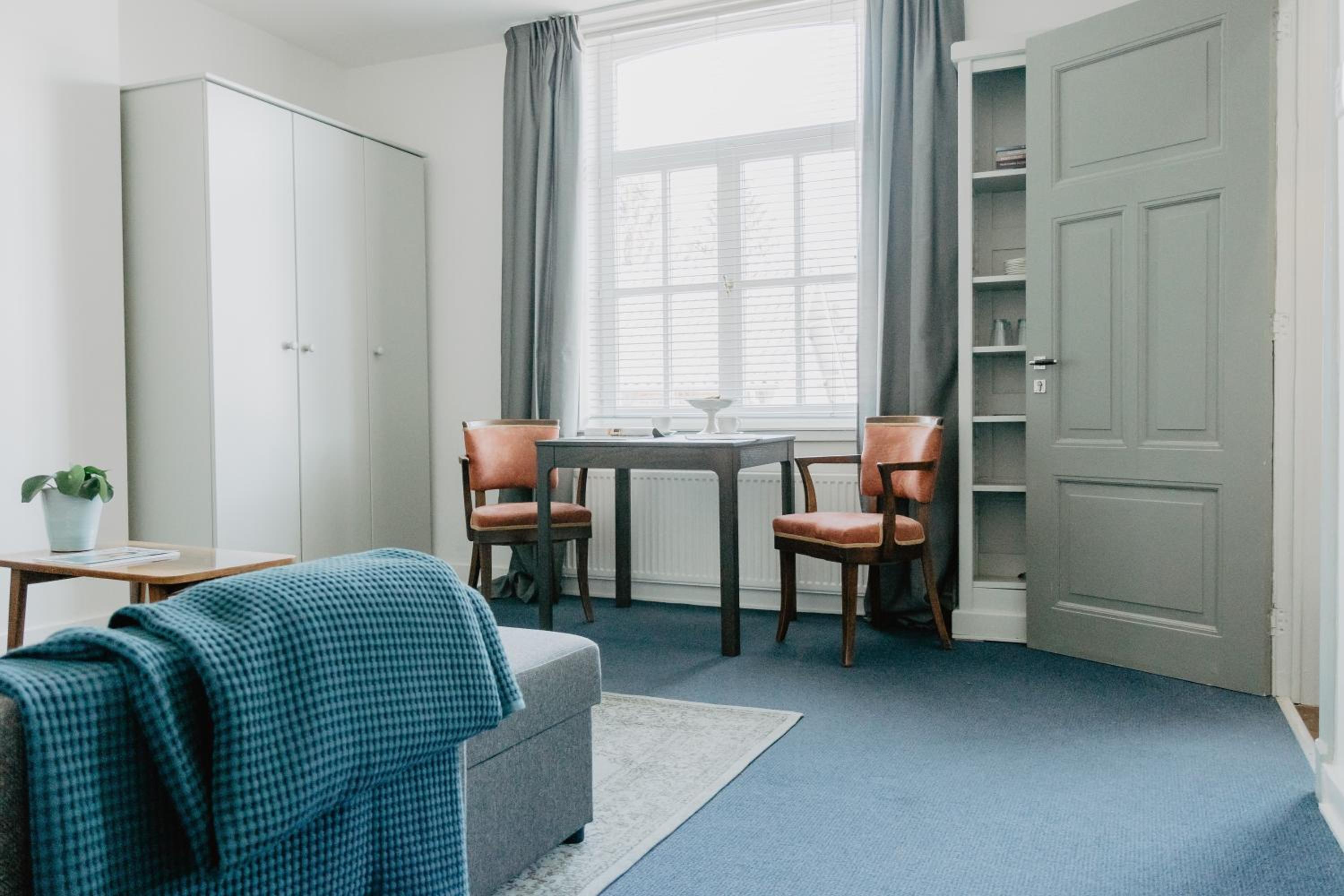 Large Double or Twin Room photo 3