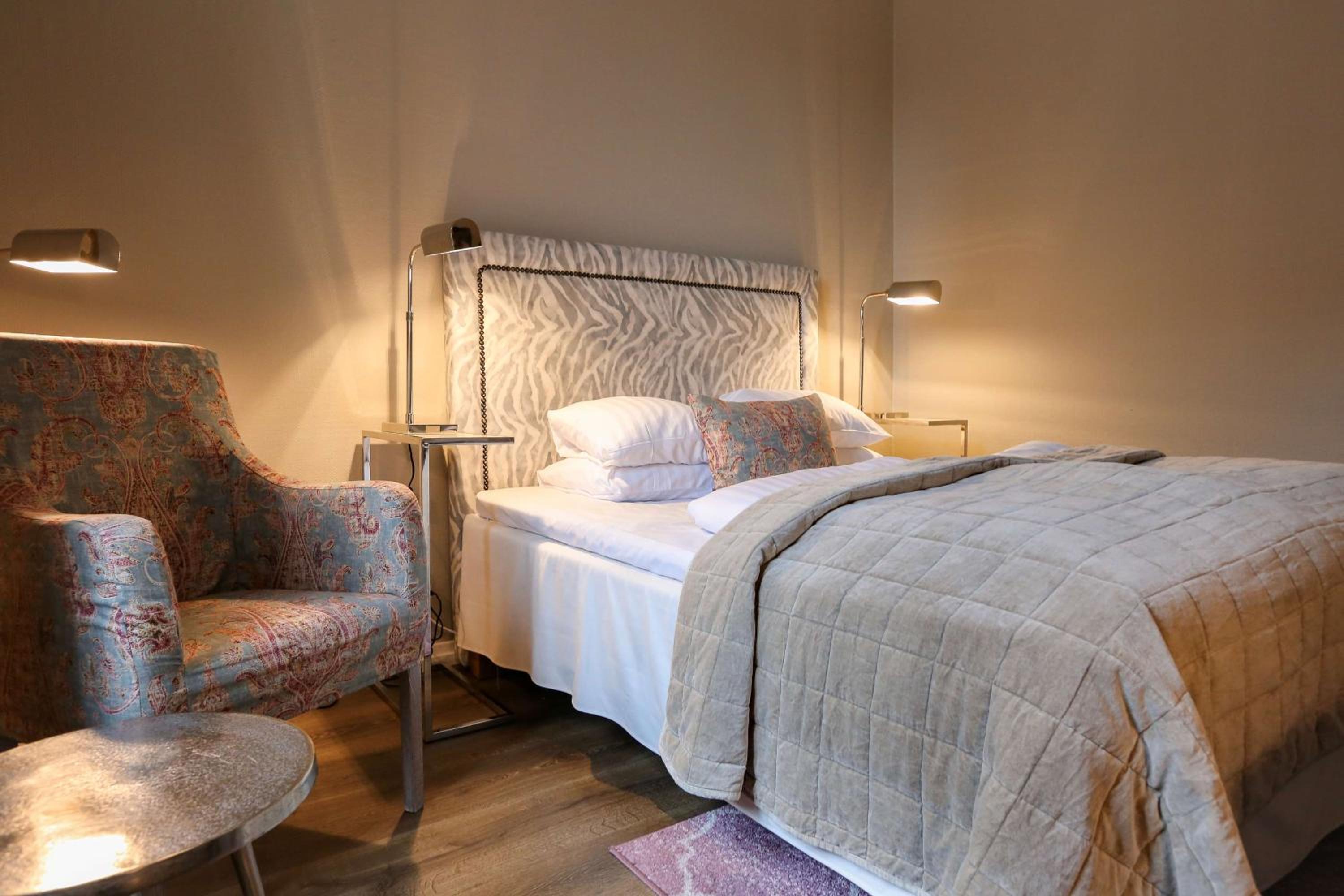 Double Room 140cm Bed  photo 1