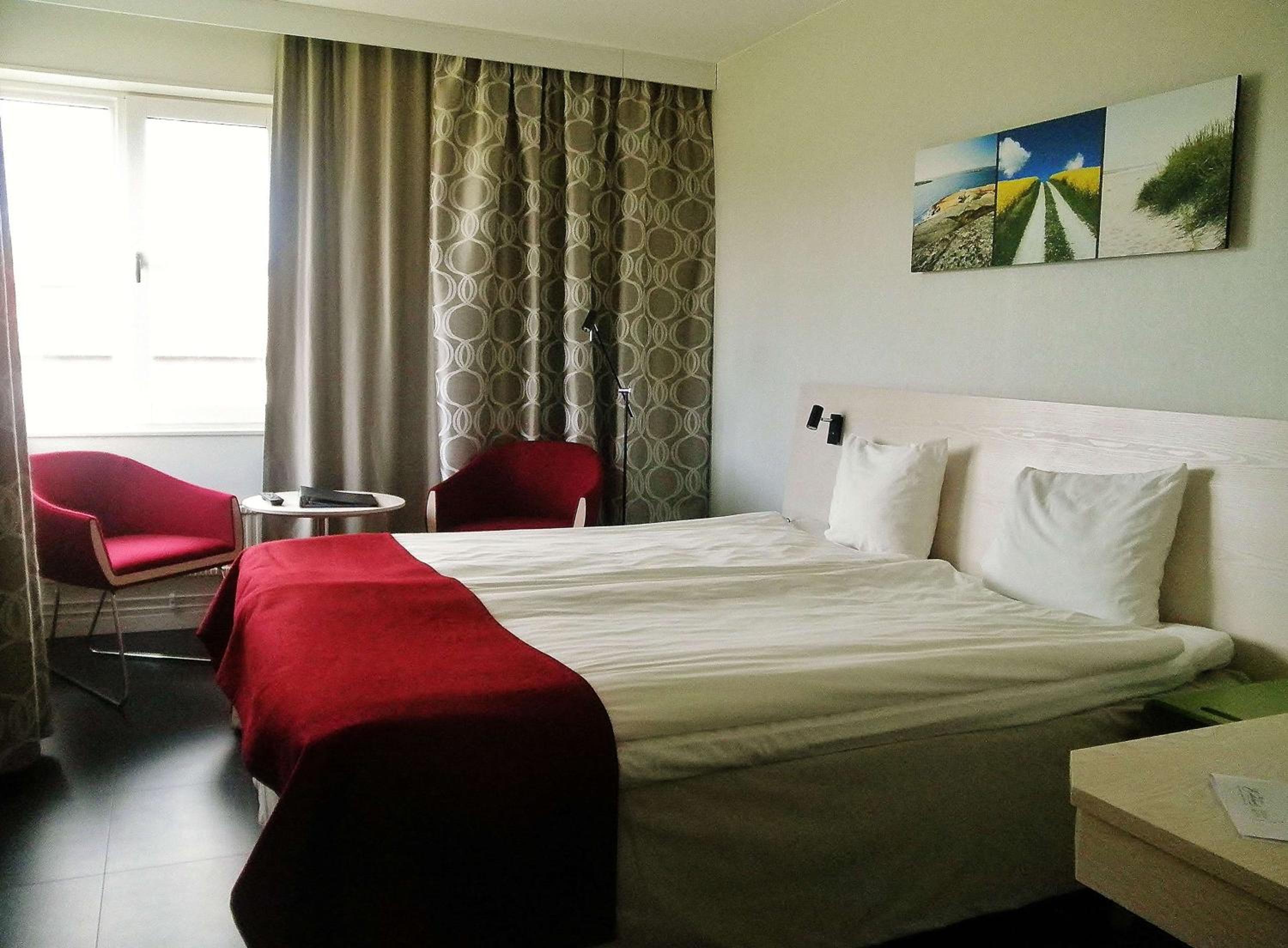Standard Double Room - Photo 4