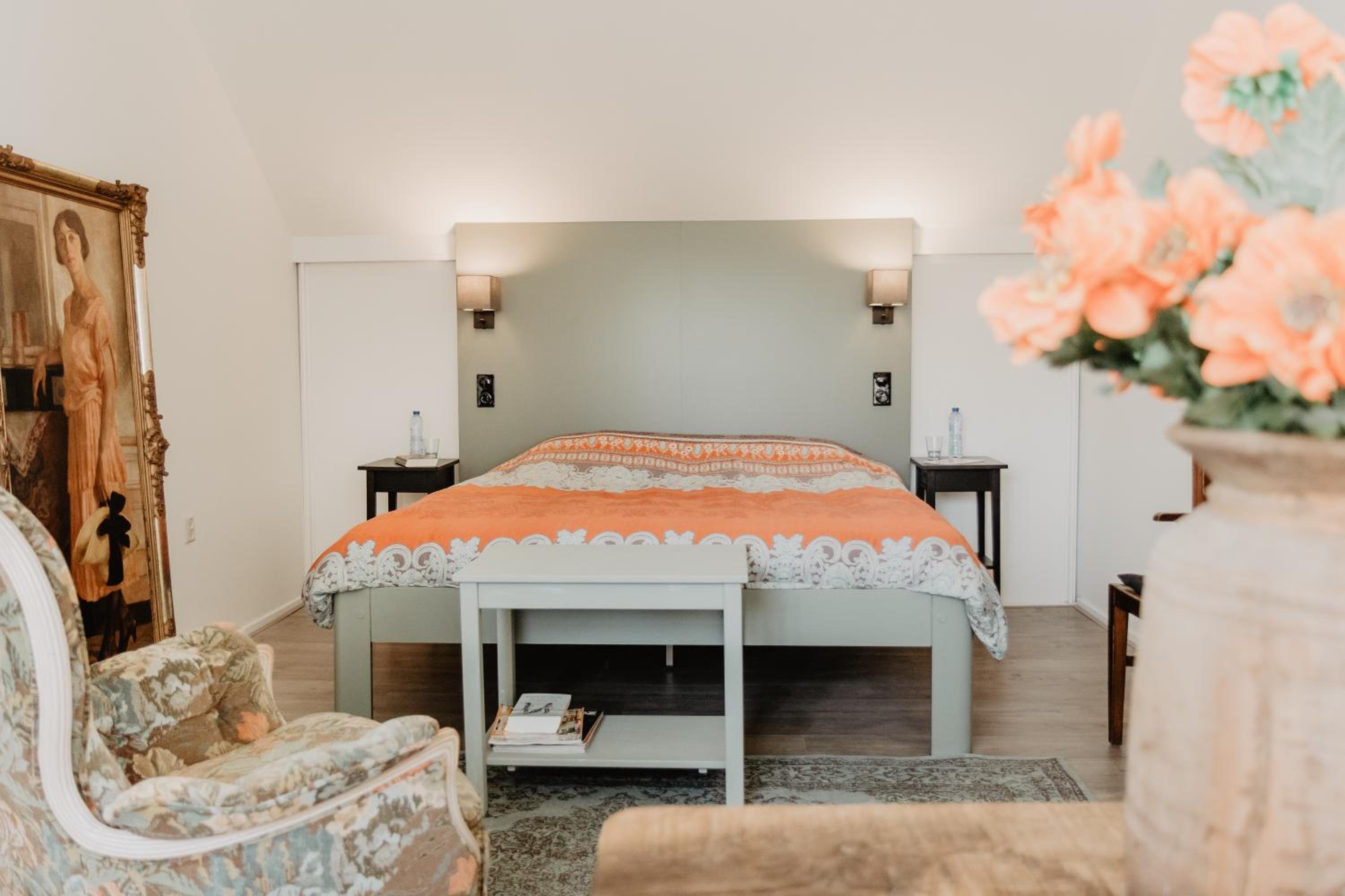 Large Double or Twin Room photo 1