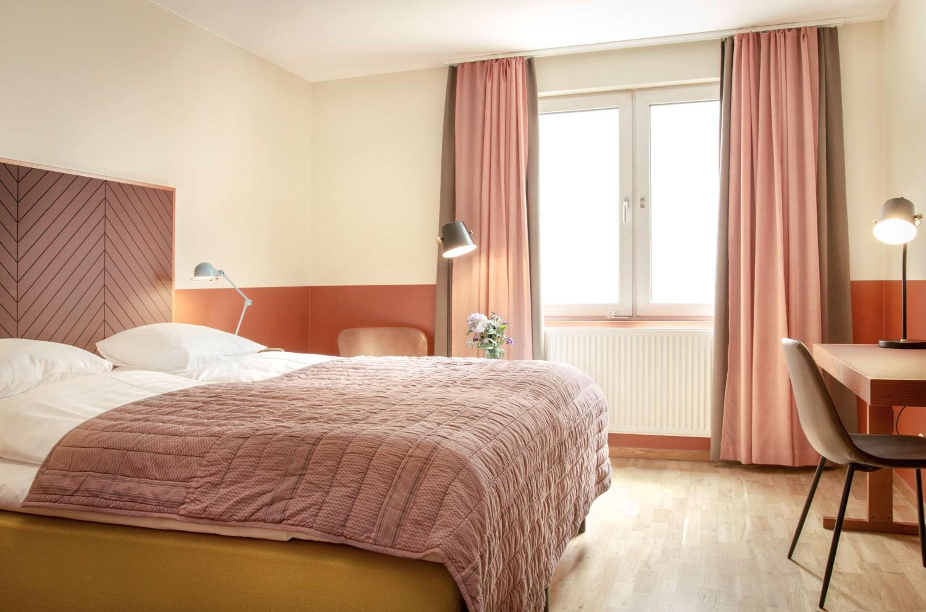 Superior Twin Room - Non-Smoking - Photo 3
