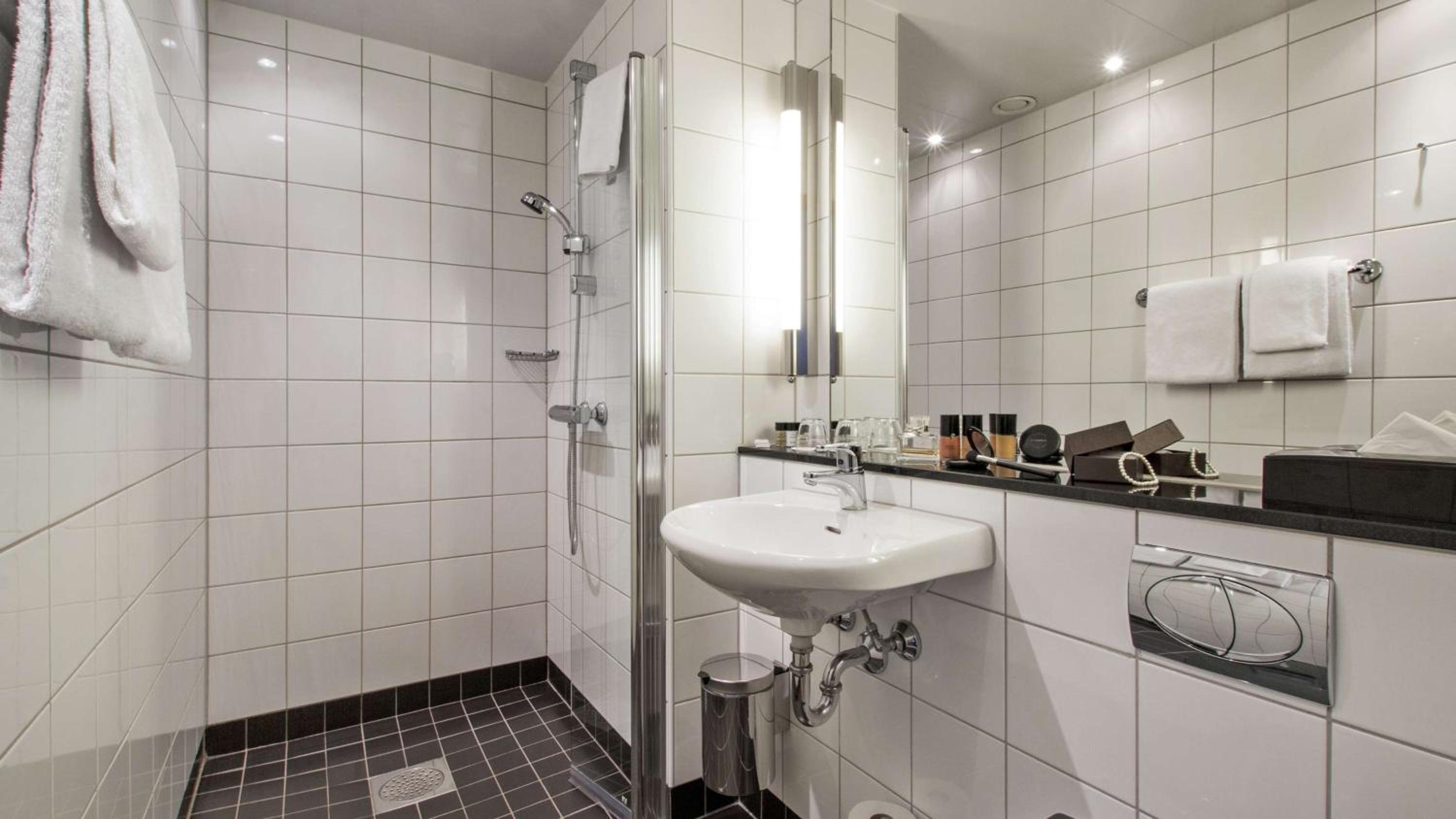 Superior Double Room - Photo 2