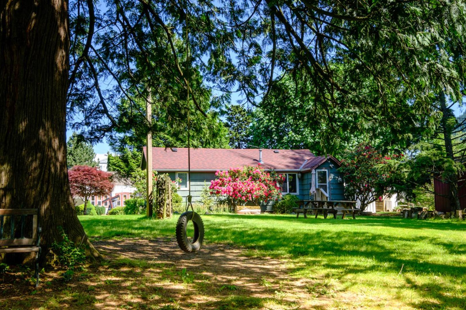 Two-Bedroom Cottage photo 2