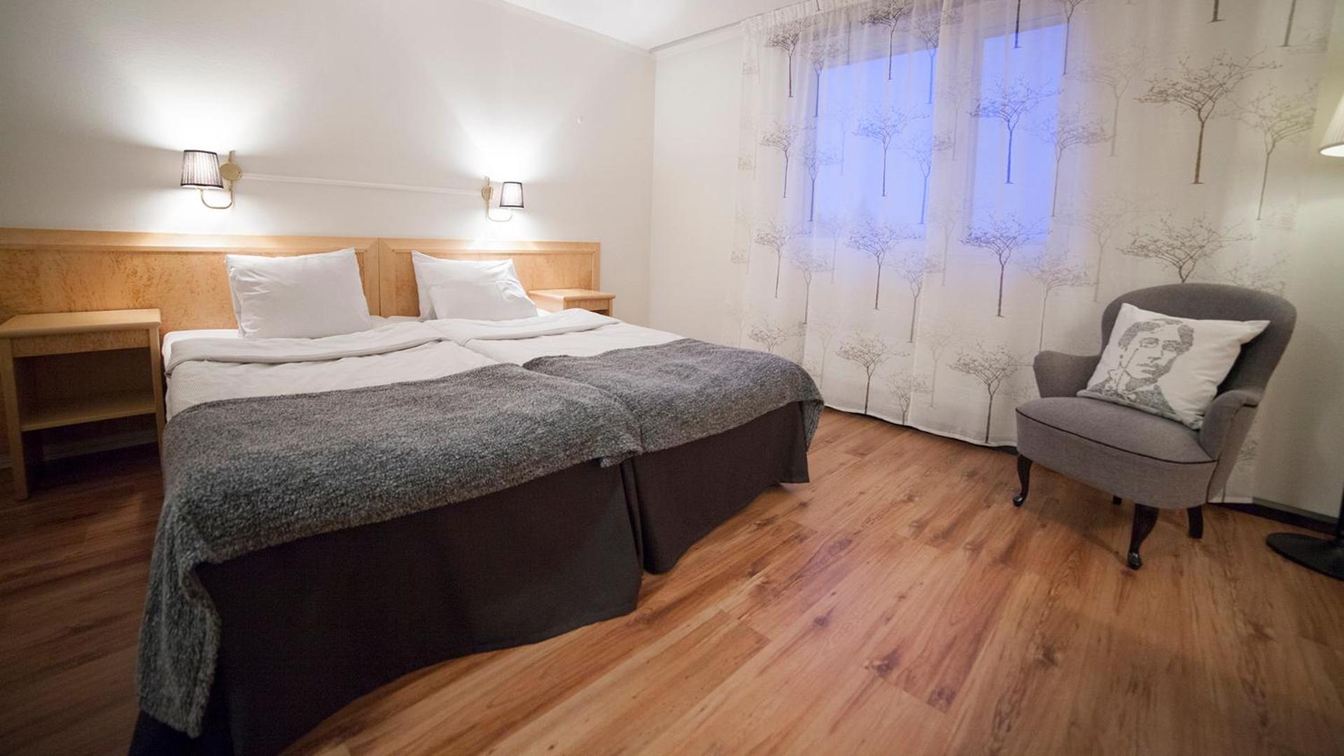 Twin Room - Photo 5