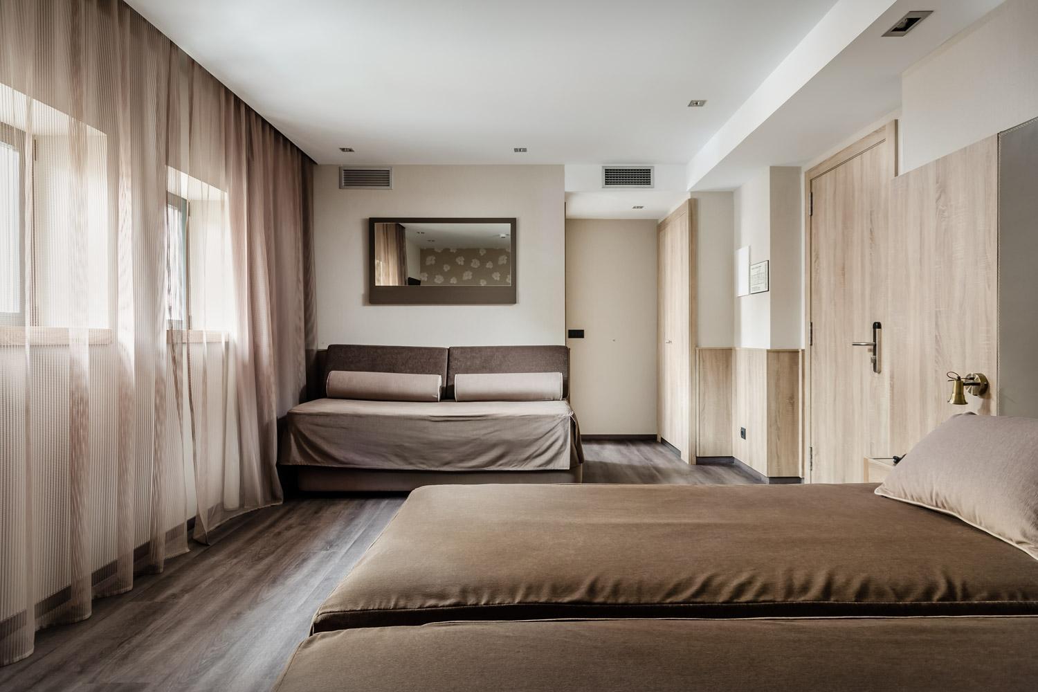 Triple Room - Photo 7