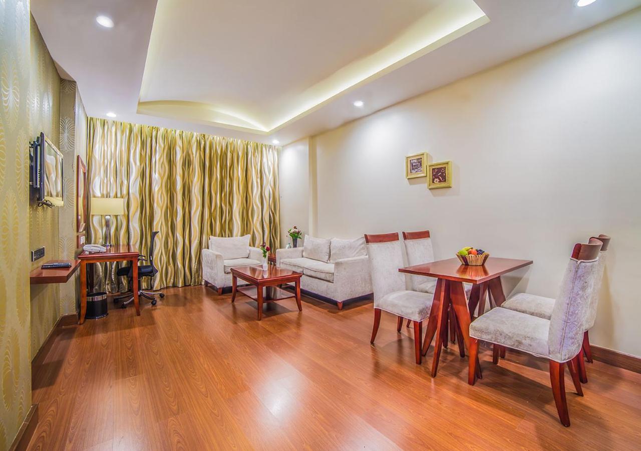 Studio Suite - Photo 3