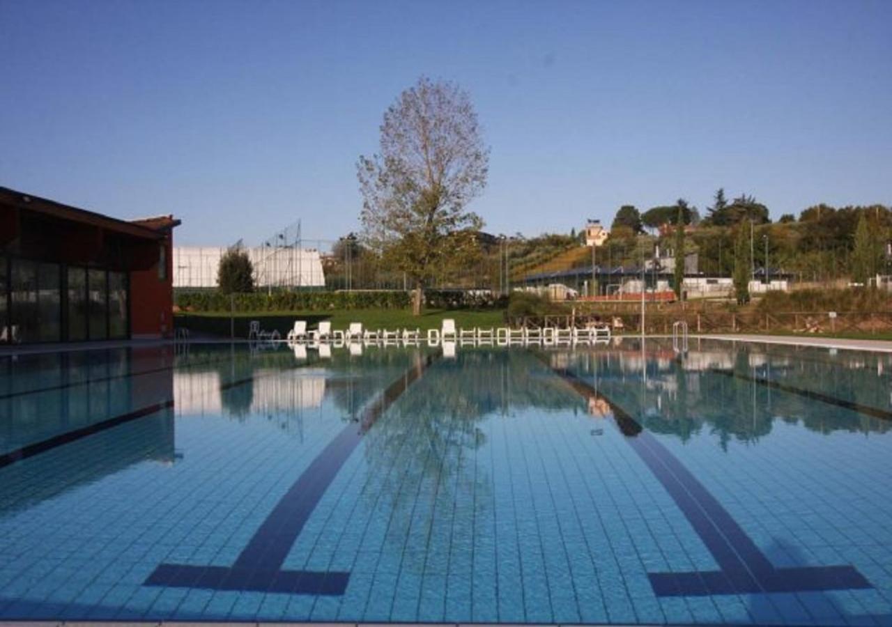 Deluxe Double Room with Outdoor Pool Access photo 2
