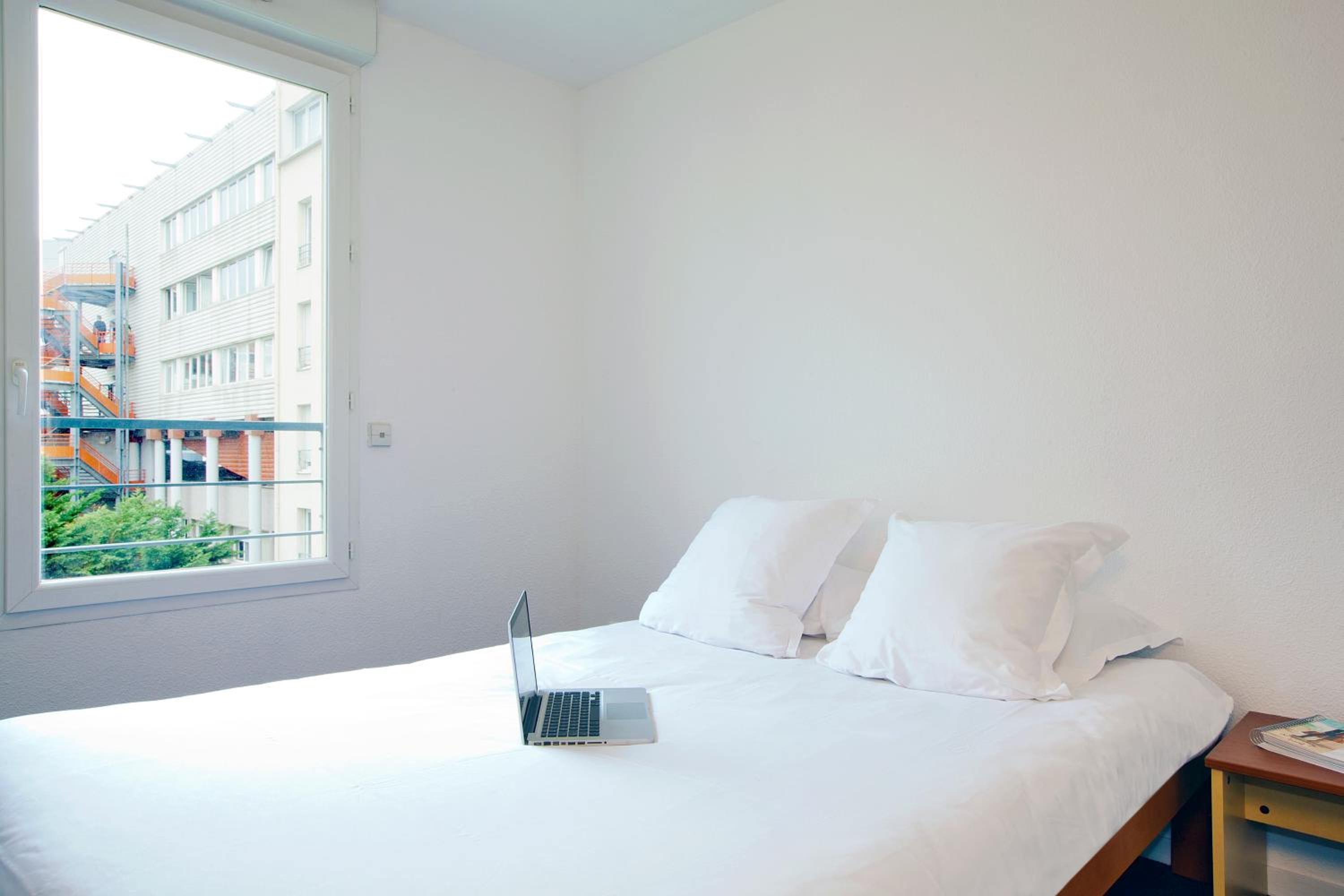 One-Bedroom Apartment (4 Adults) photo 2