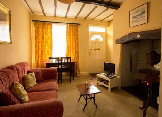 One-Bedroom House photo 1