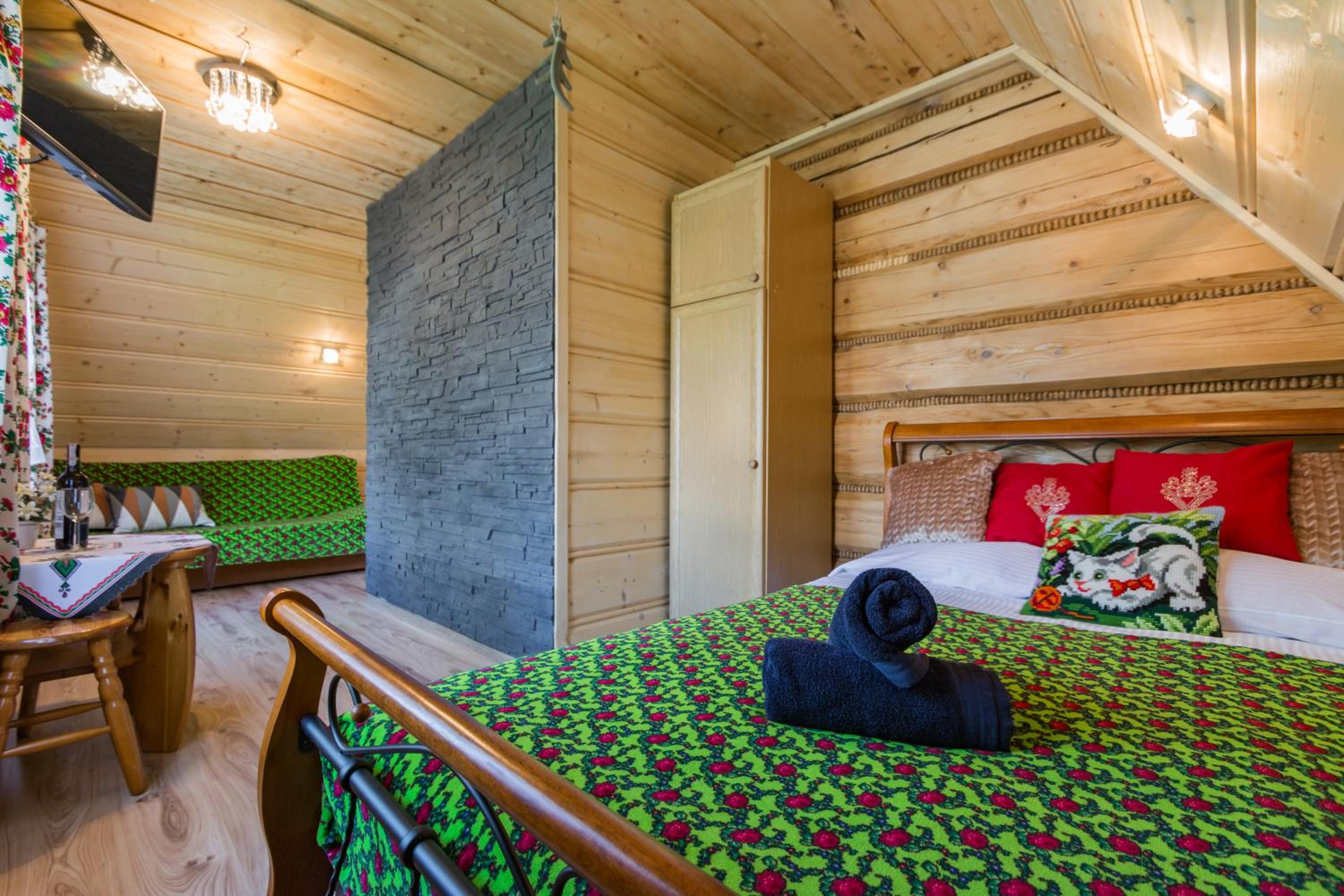 Double Room with Extra Bed - Photo 1