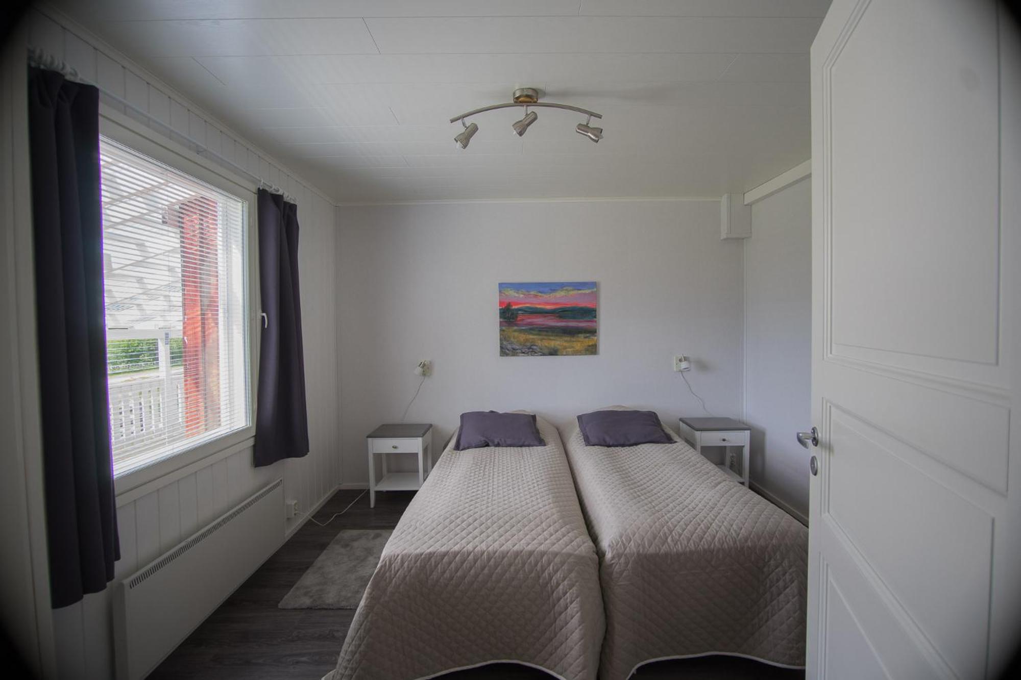 One-Bedroom Apartment - Photo 6