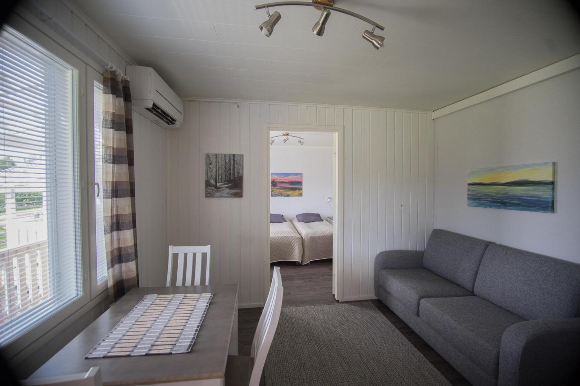 One-Bedroom Apartment - Photo 1