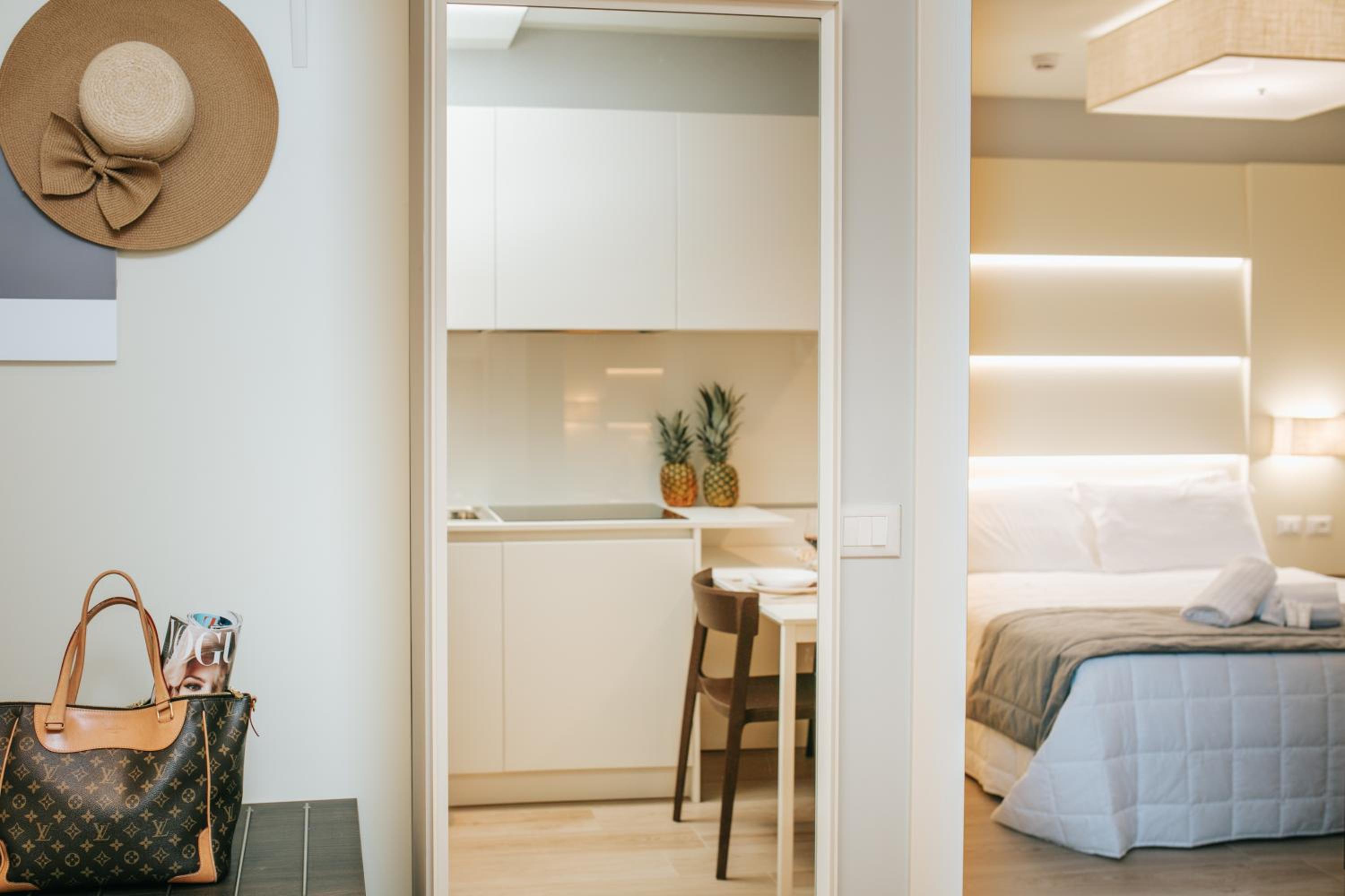 Standard Apartment - Photo 5