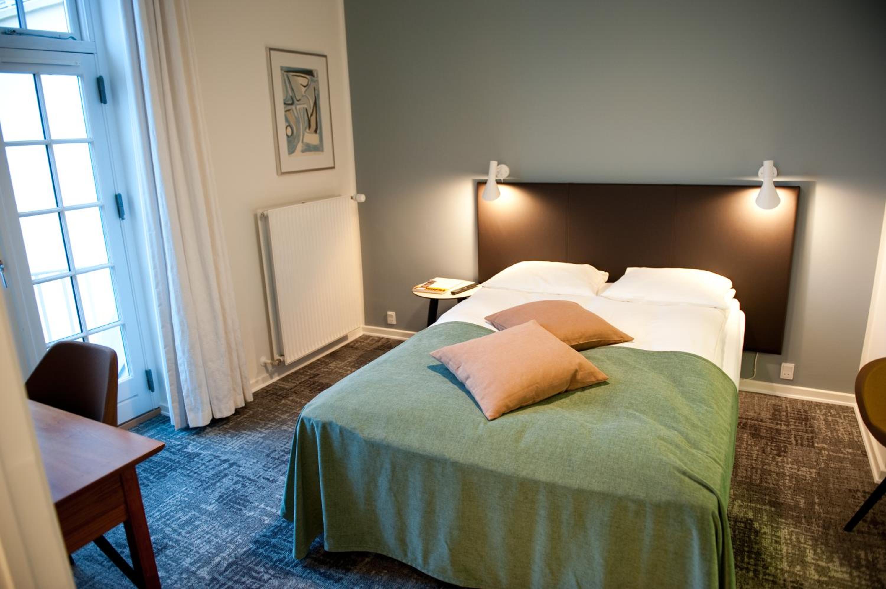 Queen Room - Photo 6