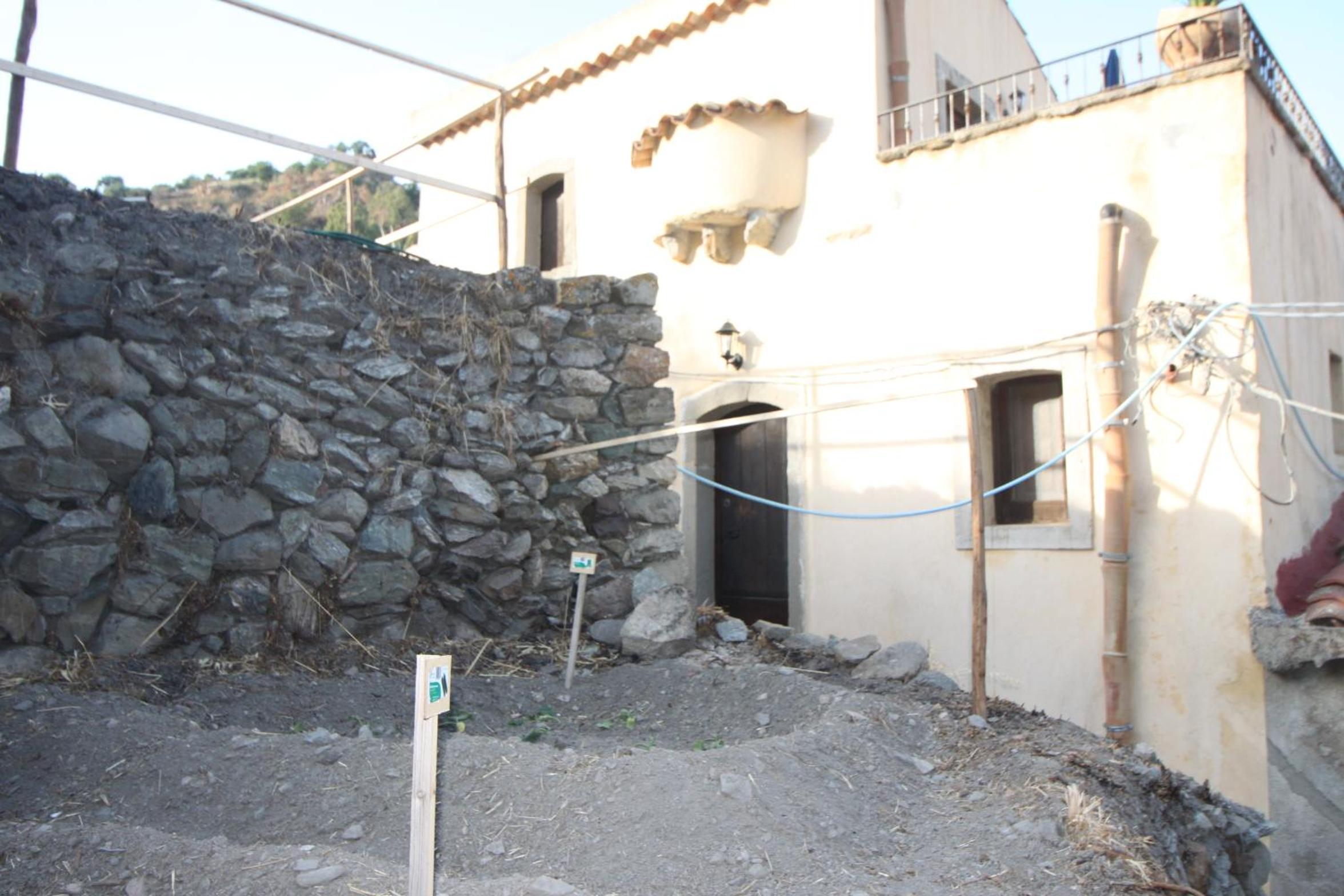 Villa photo 3