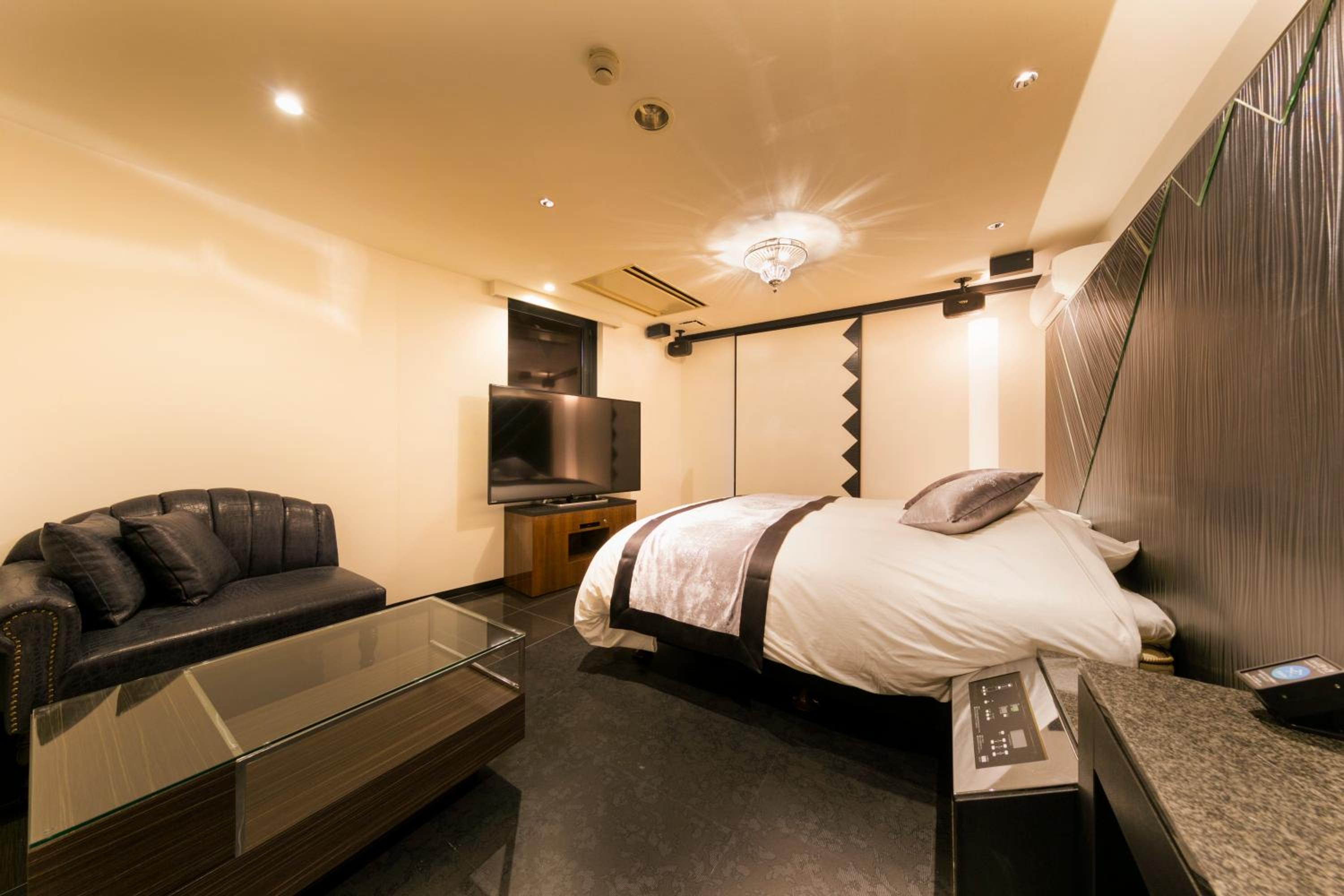 Standard Double Room - Photo 6