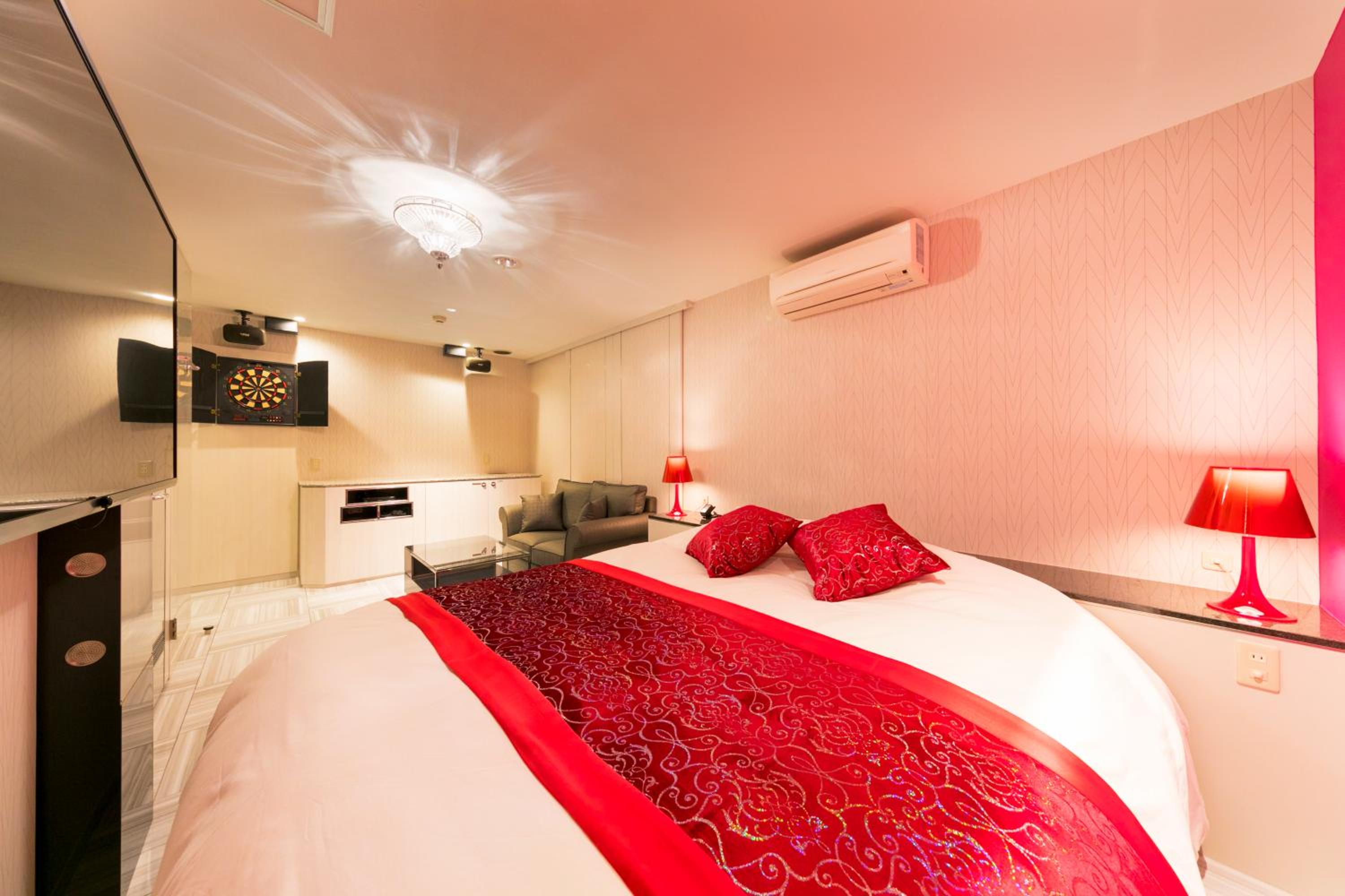 Standard Double Room - Photo 2