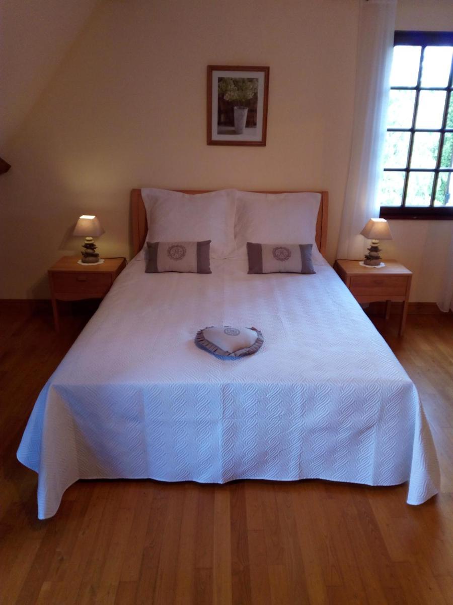 Deluxe Double Room (2 Adults + 1 Child) photo 1