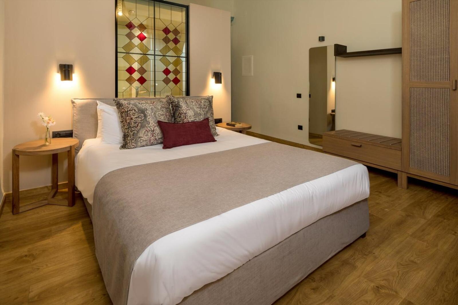 Budget Double Room - Photo 1