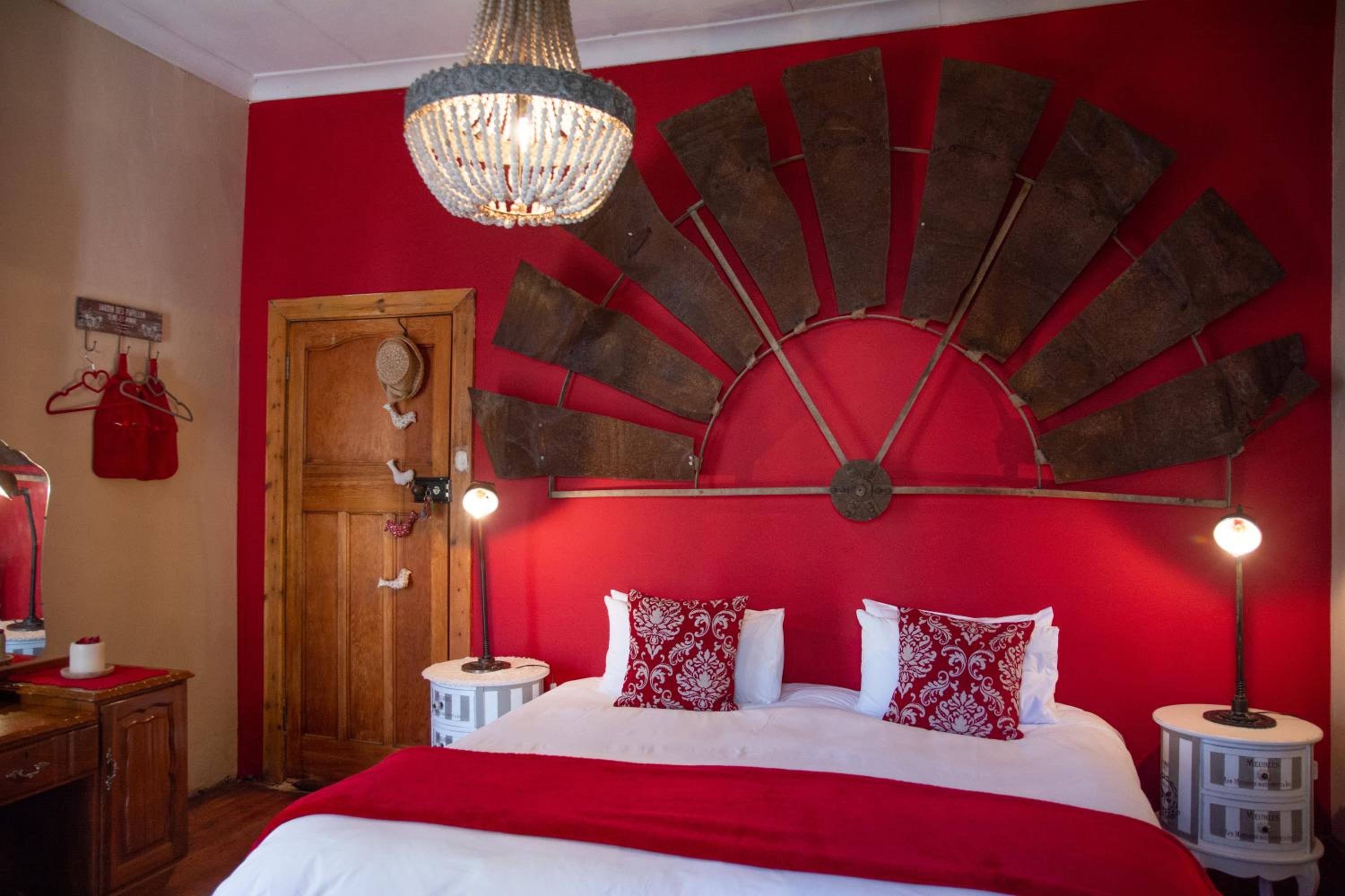 Double Room with Private Bathroom - Photo 1