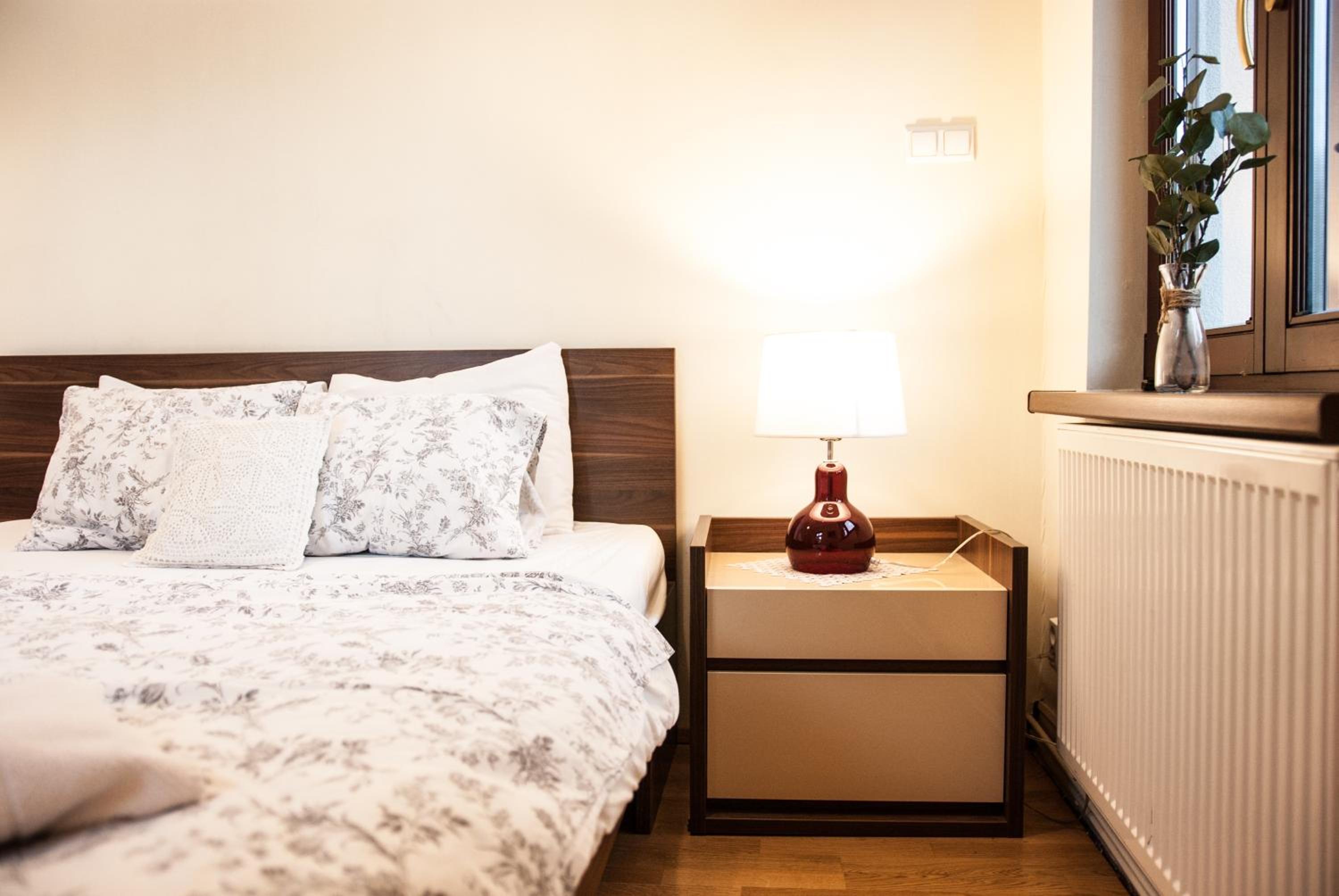 Apartment with Kitchenette and Balcony - Photo 32