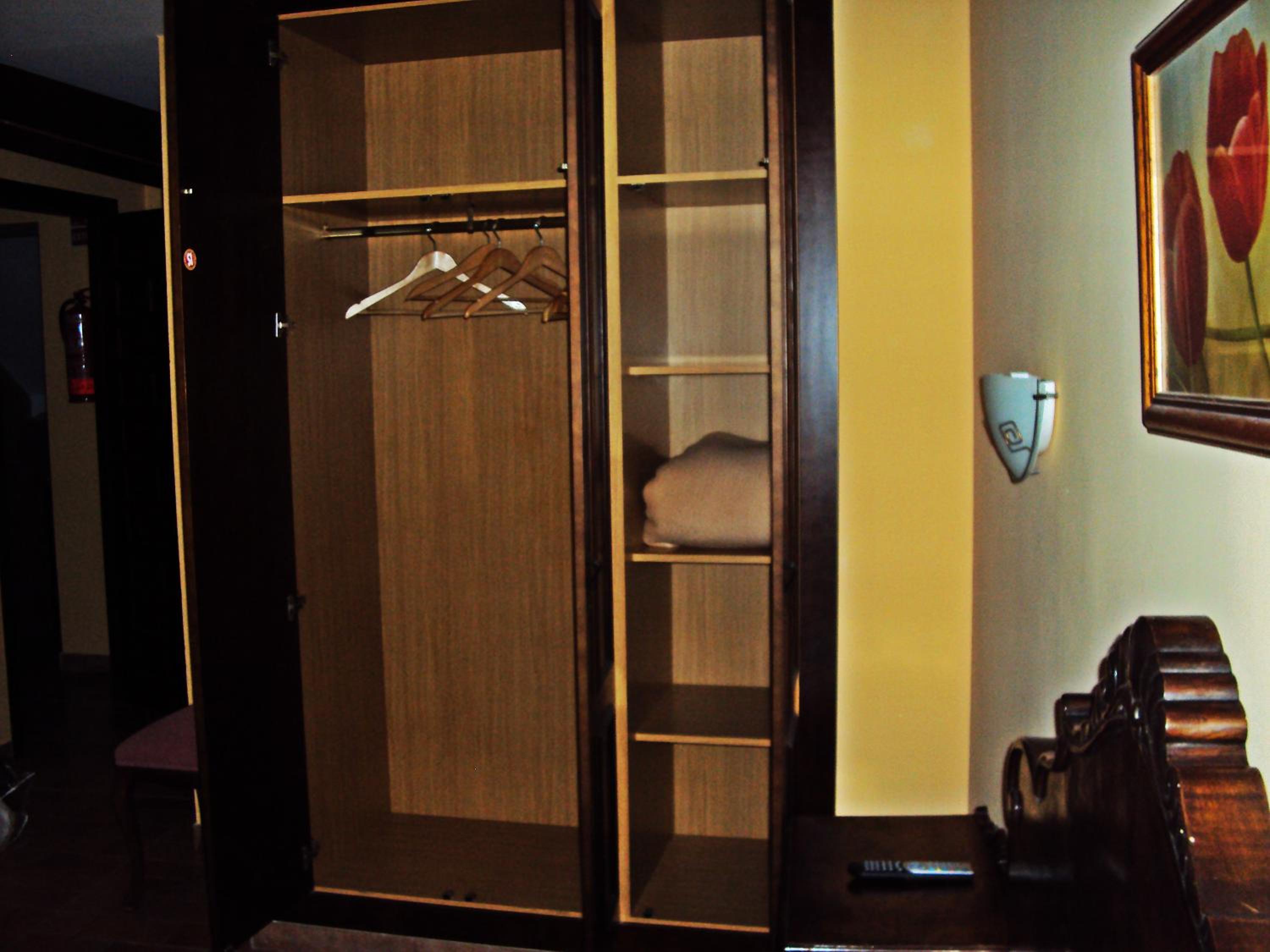 Single Room photo 2