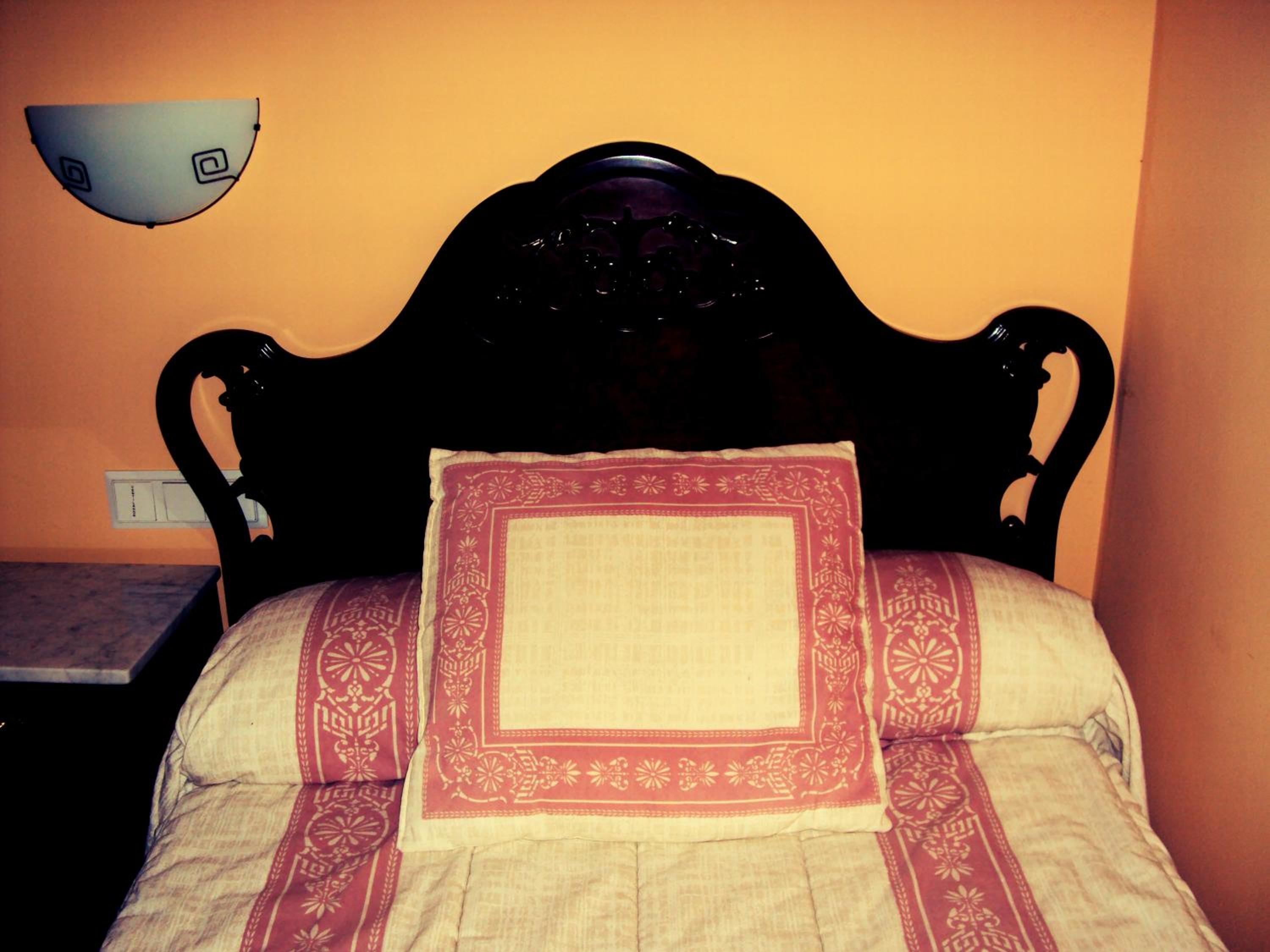 Single Room photo 3