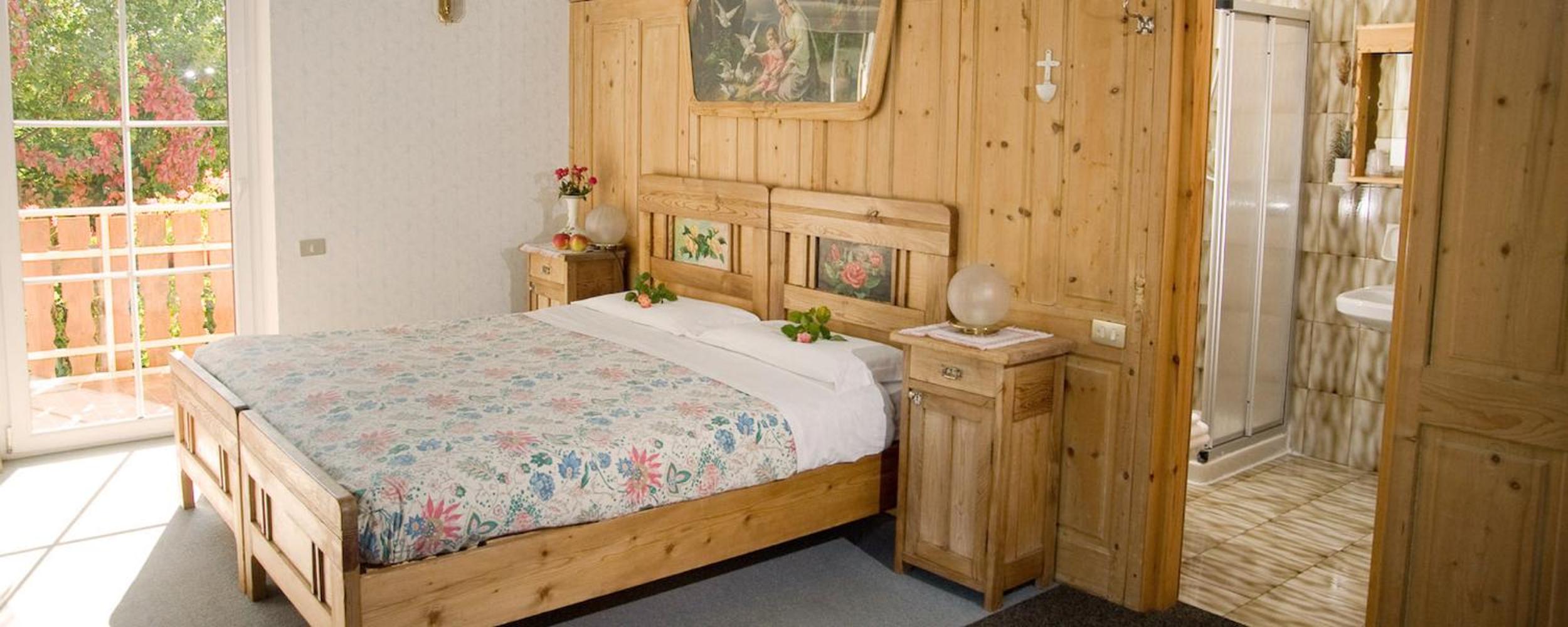Standard Double or Twin Room photo 3