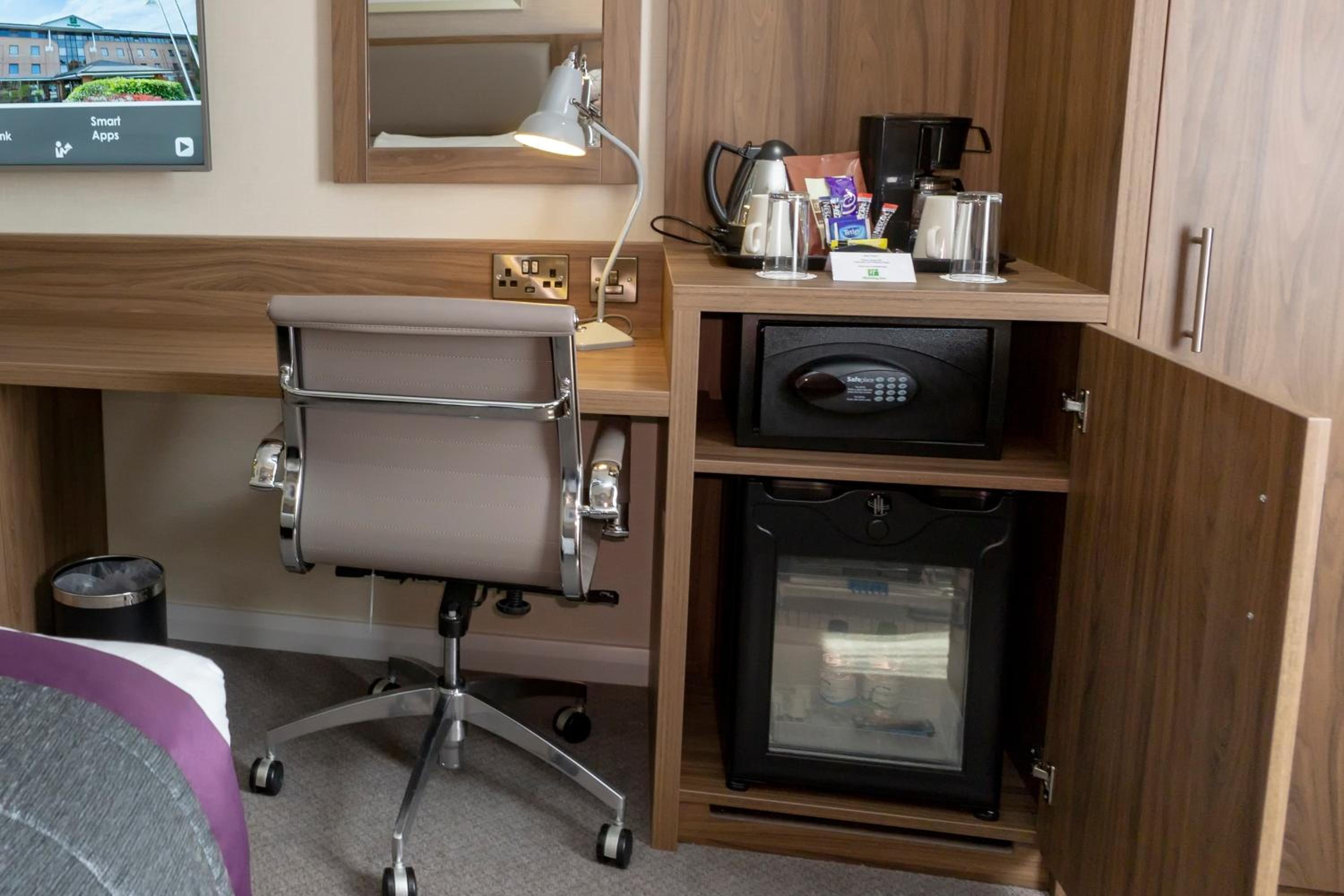 Premium Super King Room - Photo 4