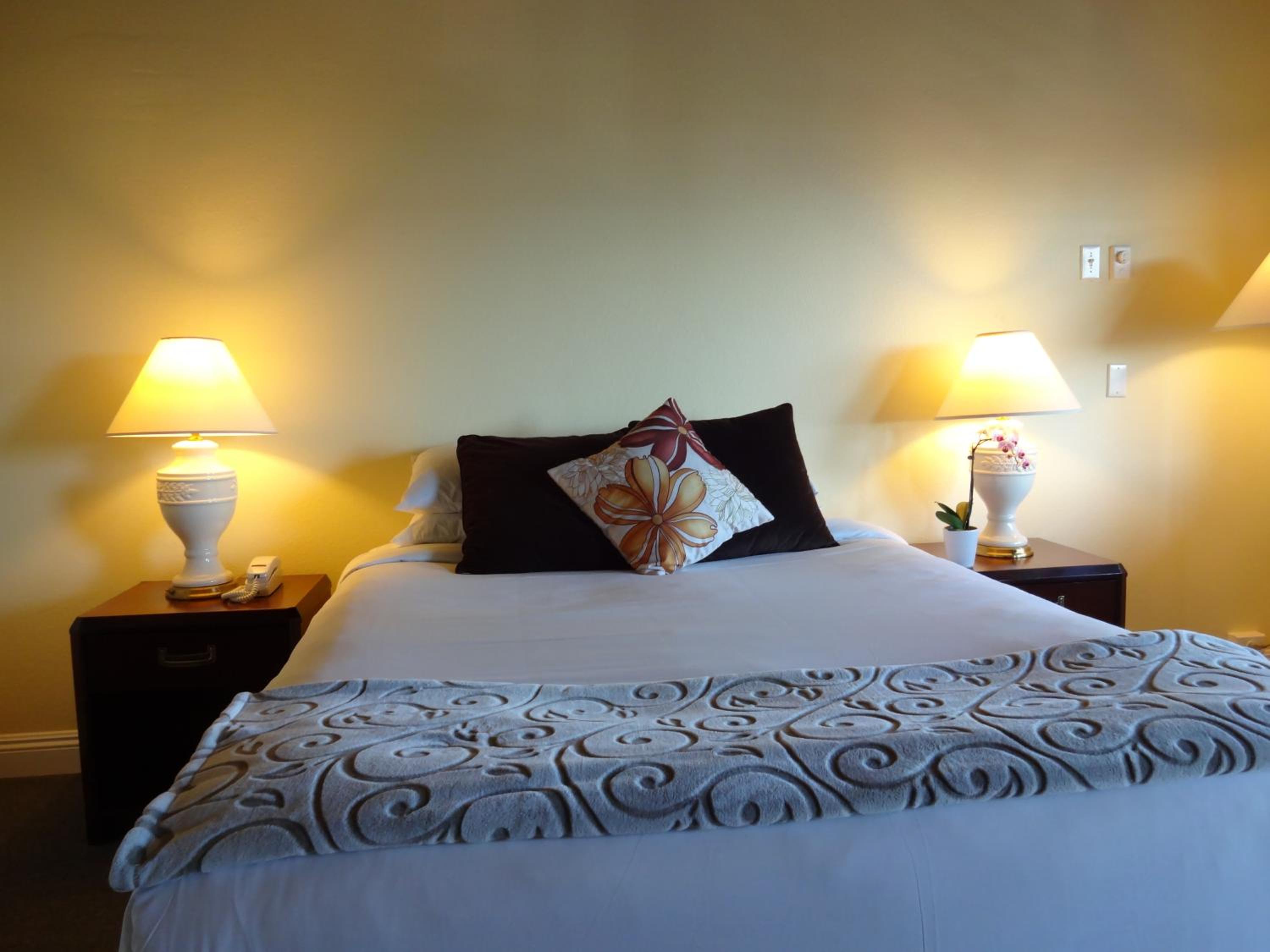 Deluxe Queen Room photo 3