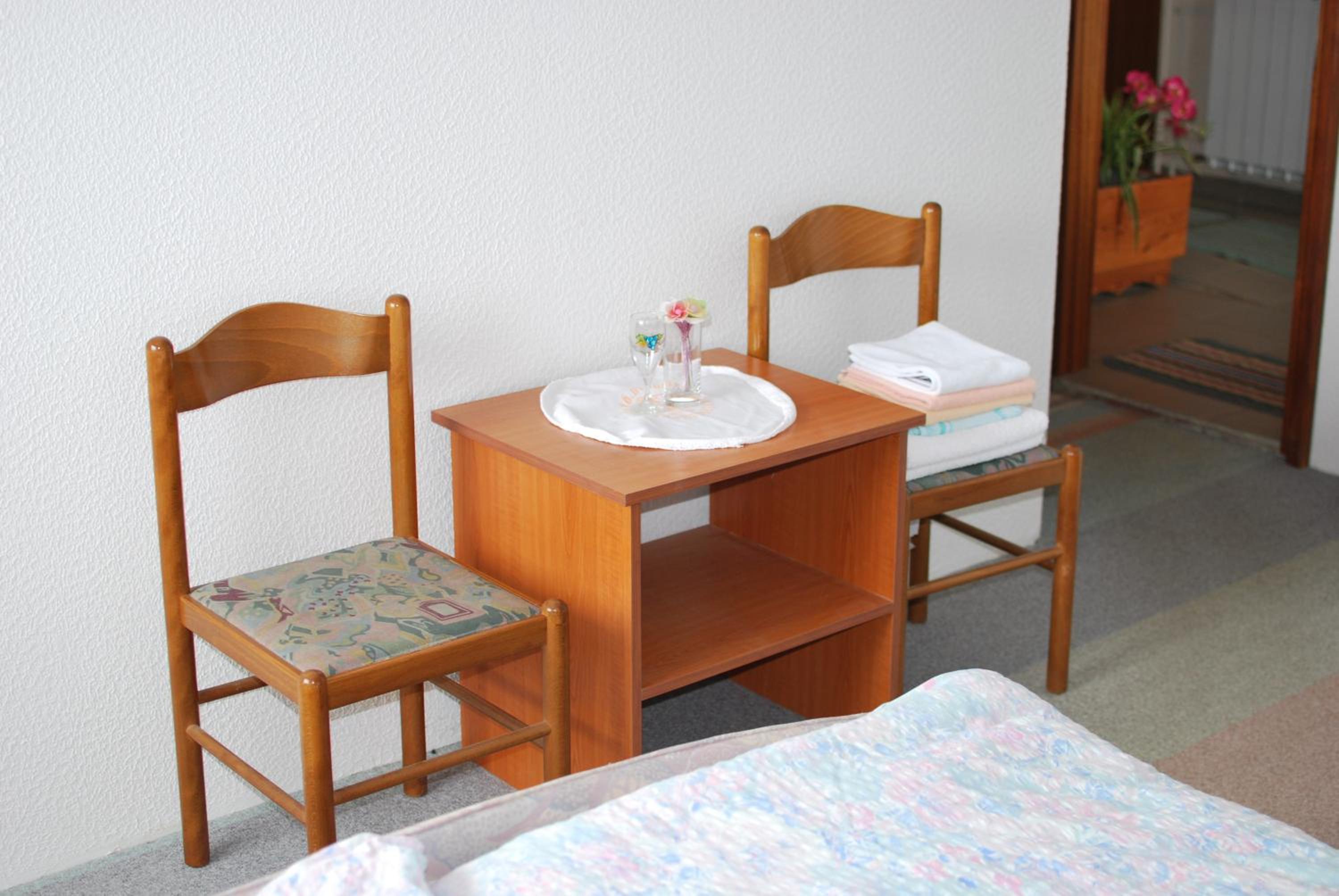 Triple Room - Photo 9