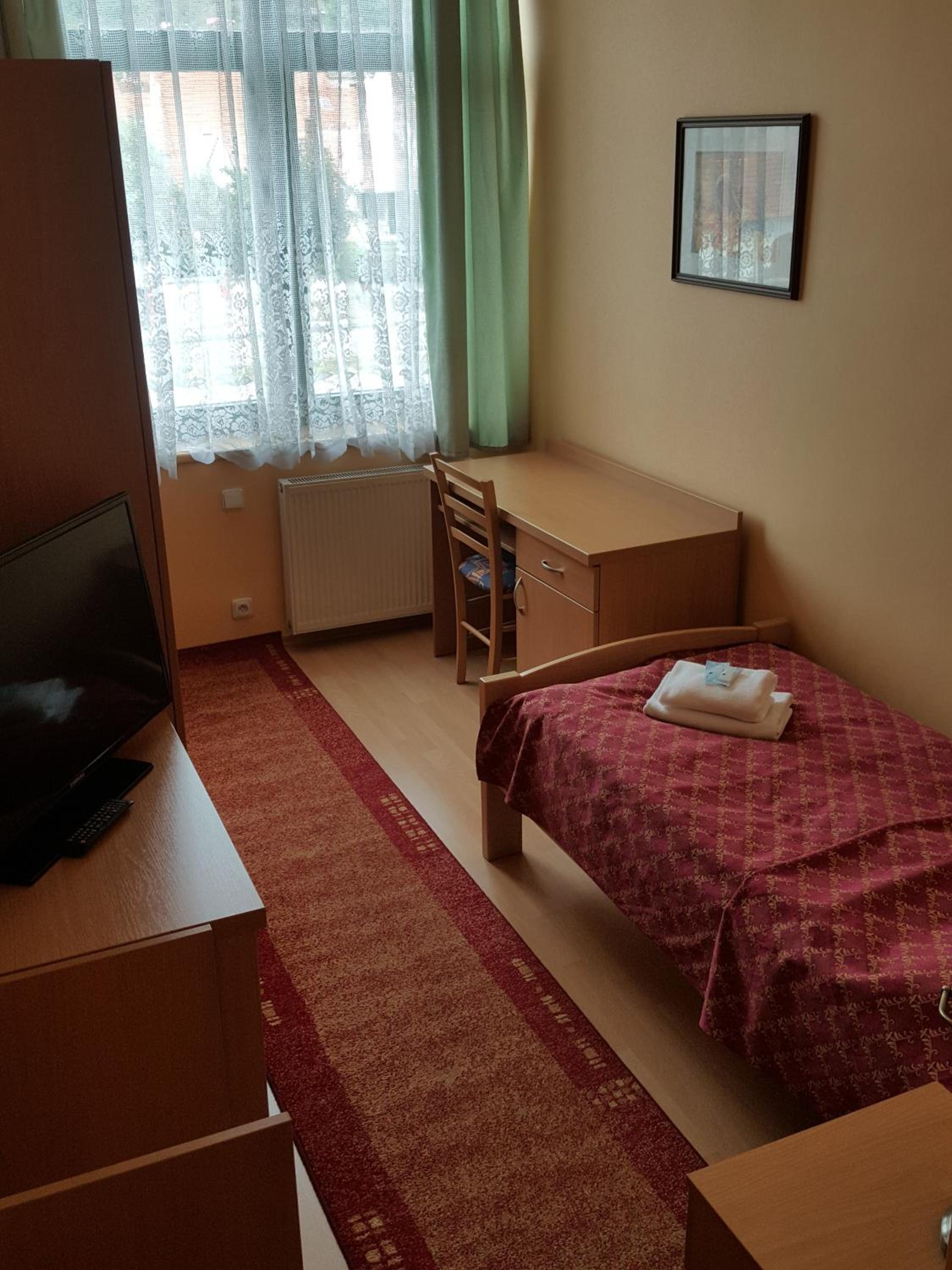 Single Room photo 2