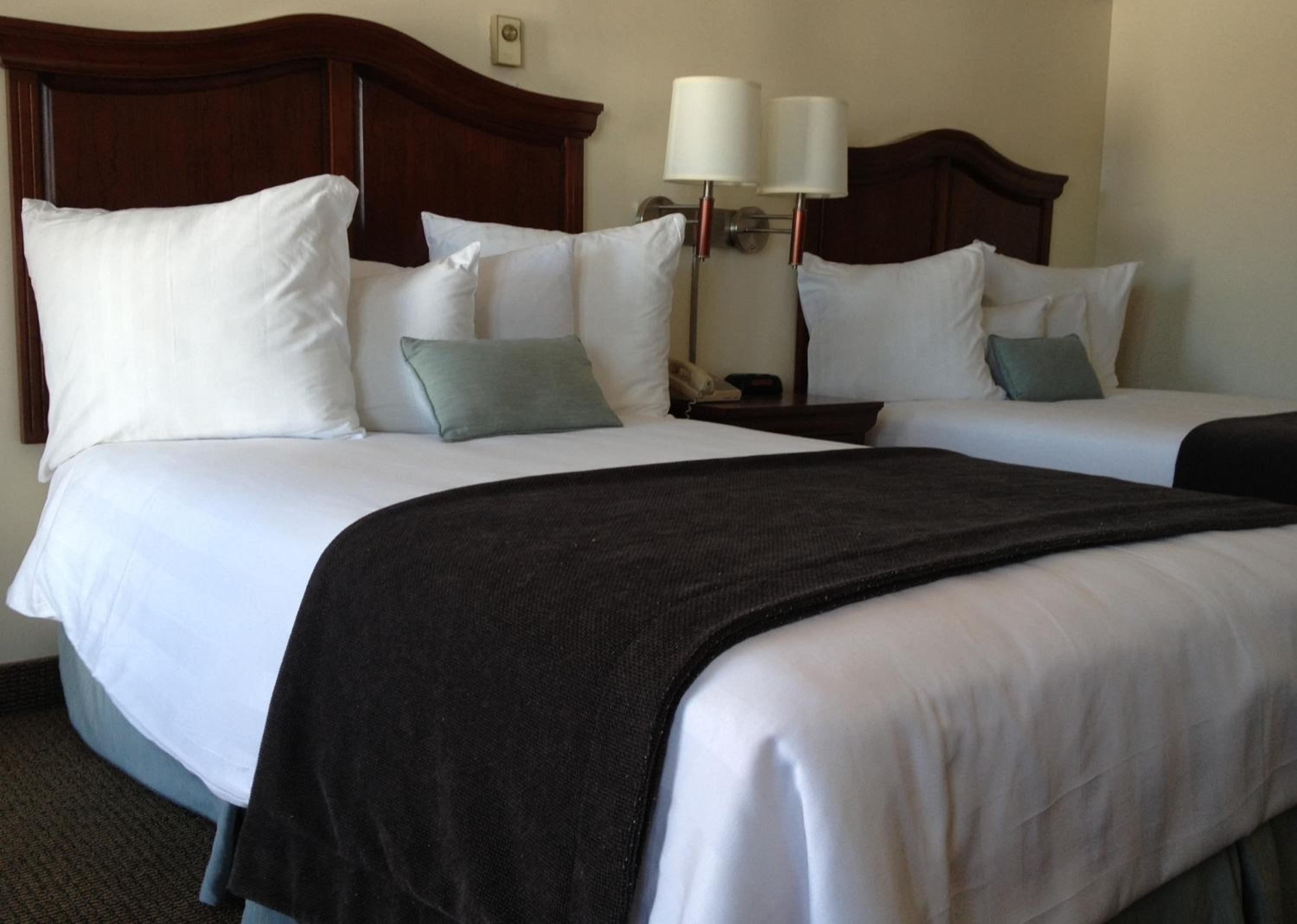 Standard Double Room with Two Double Beds - Photo 6