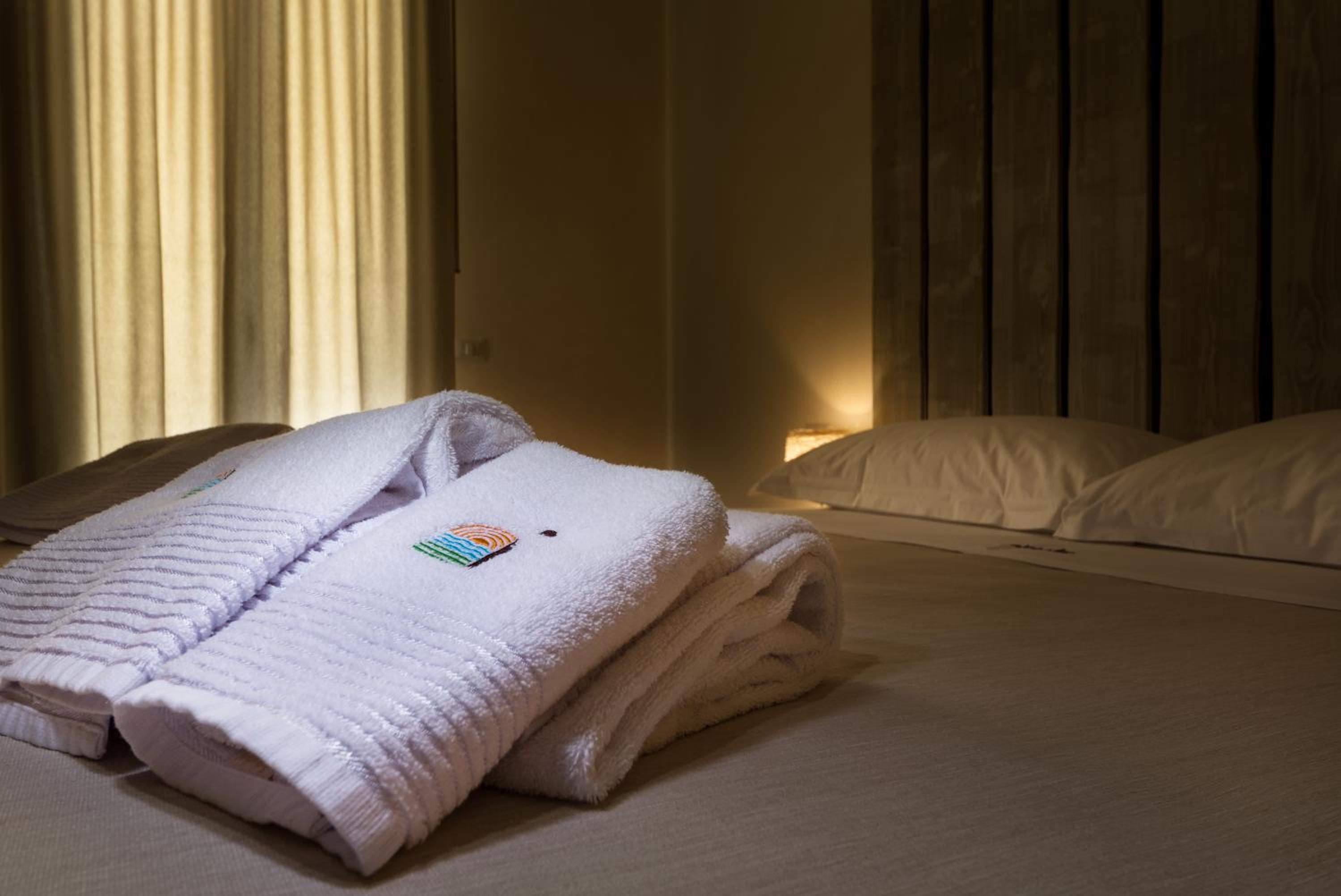 Deluxe Double Room - Photo 6