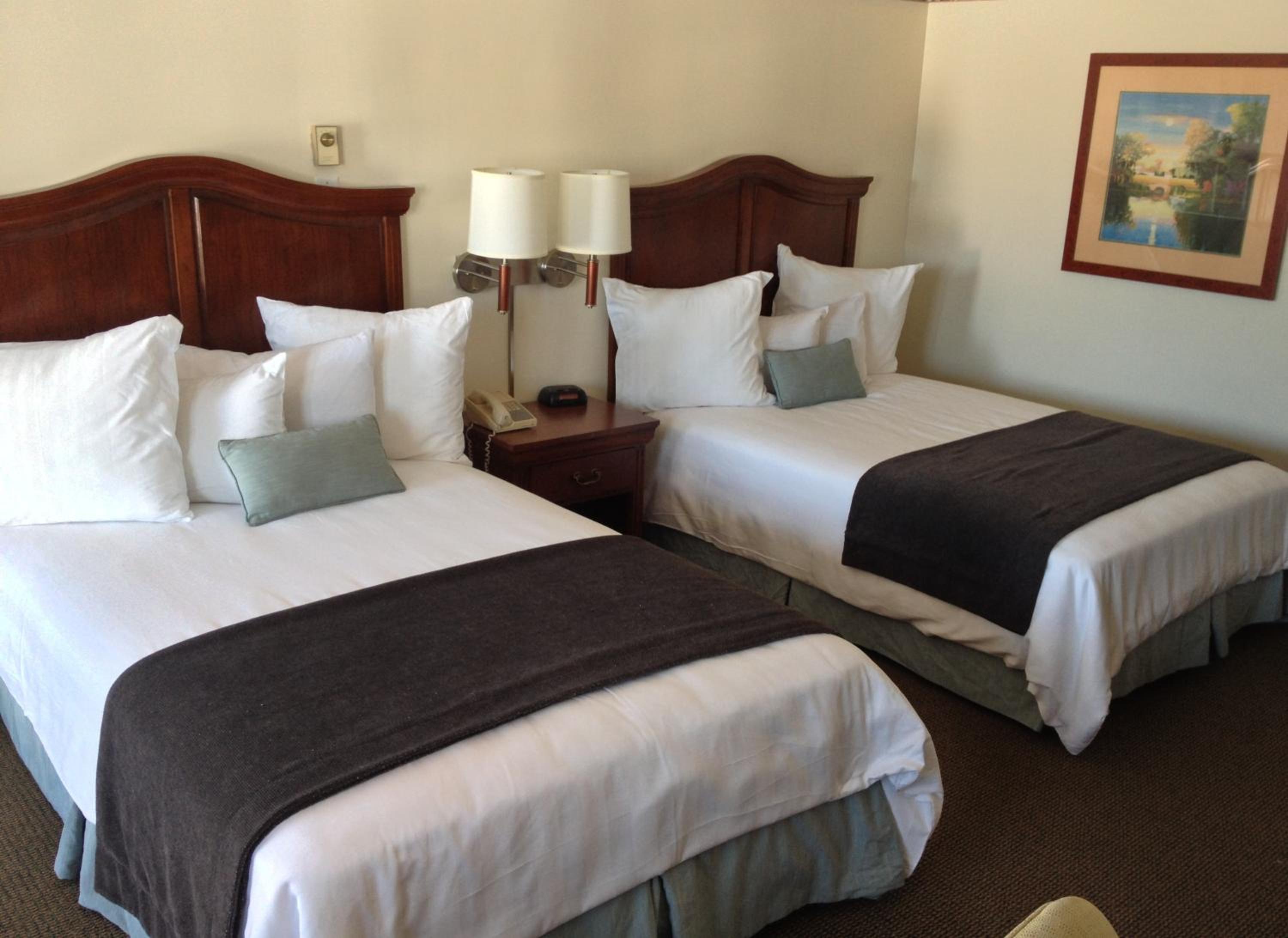 Standard Double Room with Two Double Beds - Photo 8