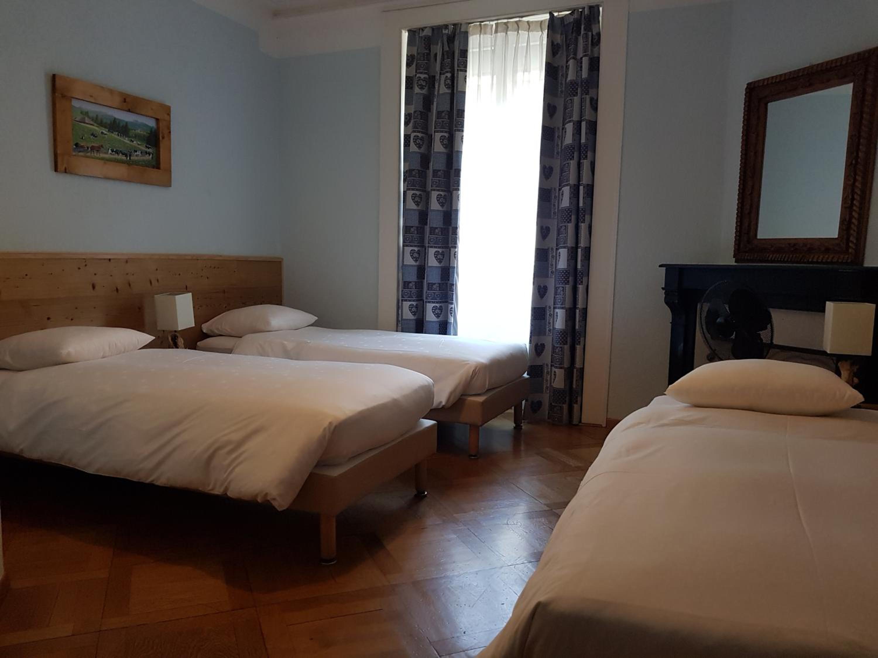 Triple Room