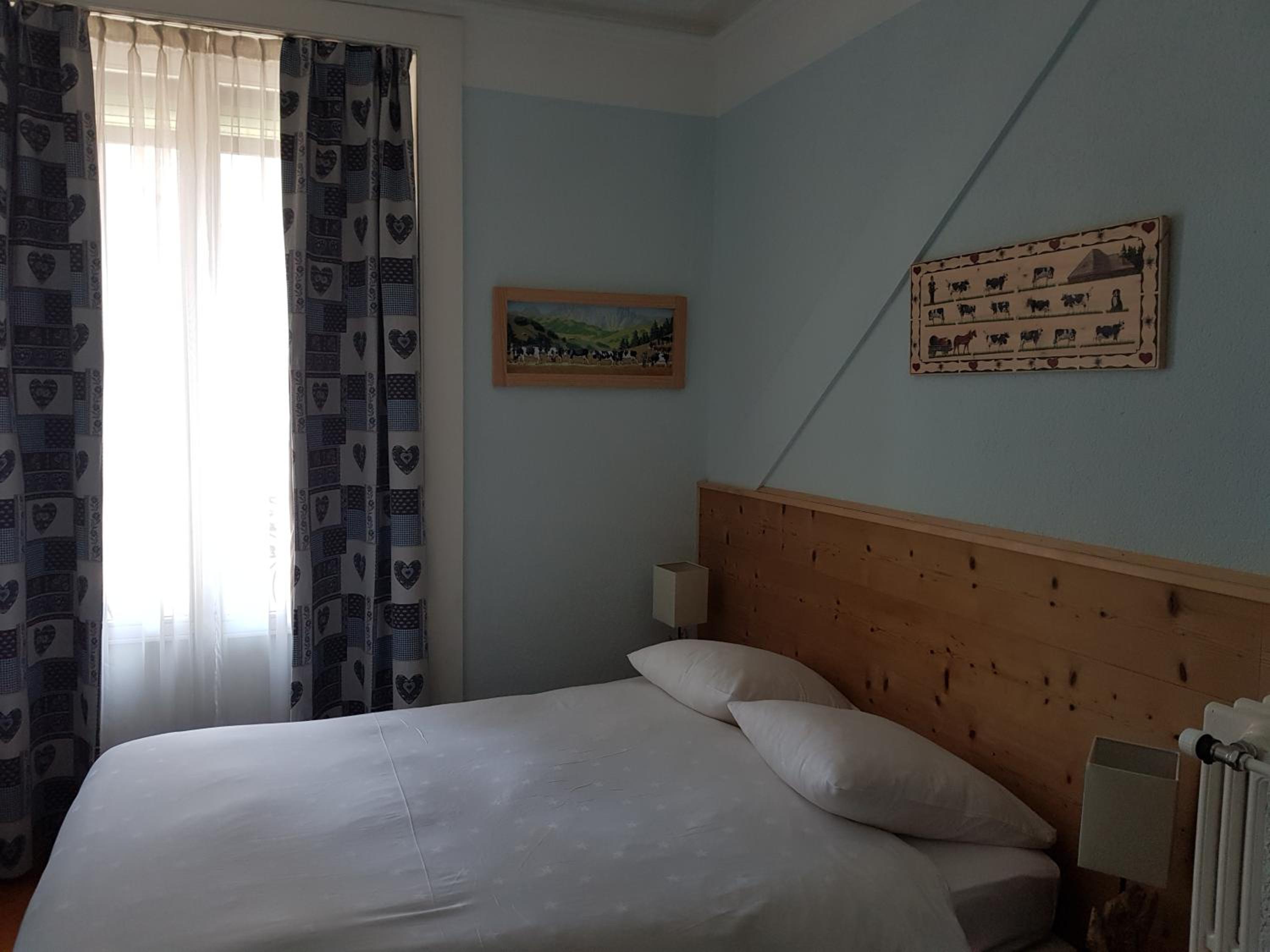 Double Room - Photo 3