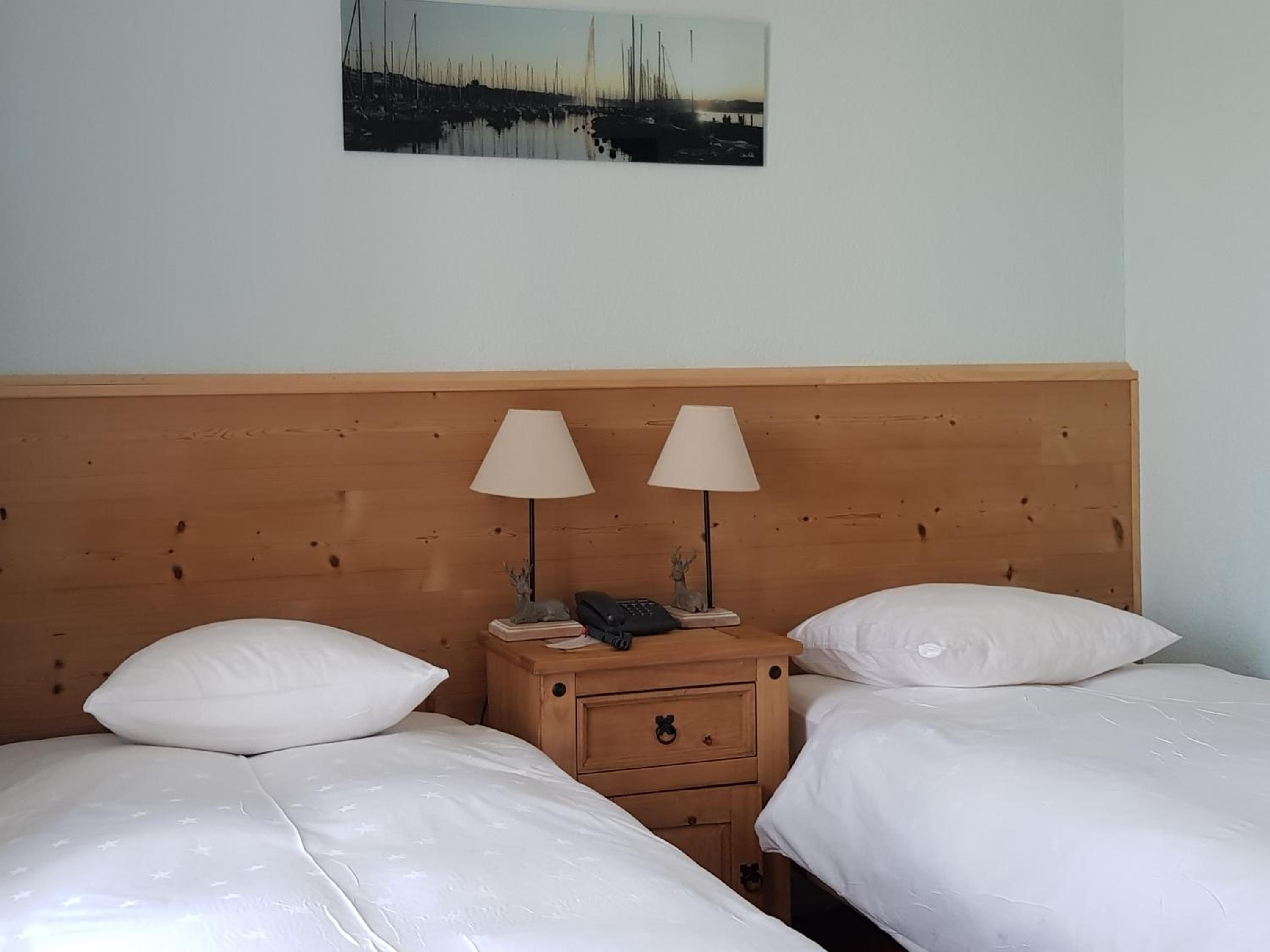 Twin Room - Photo 4