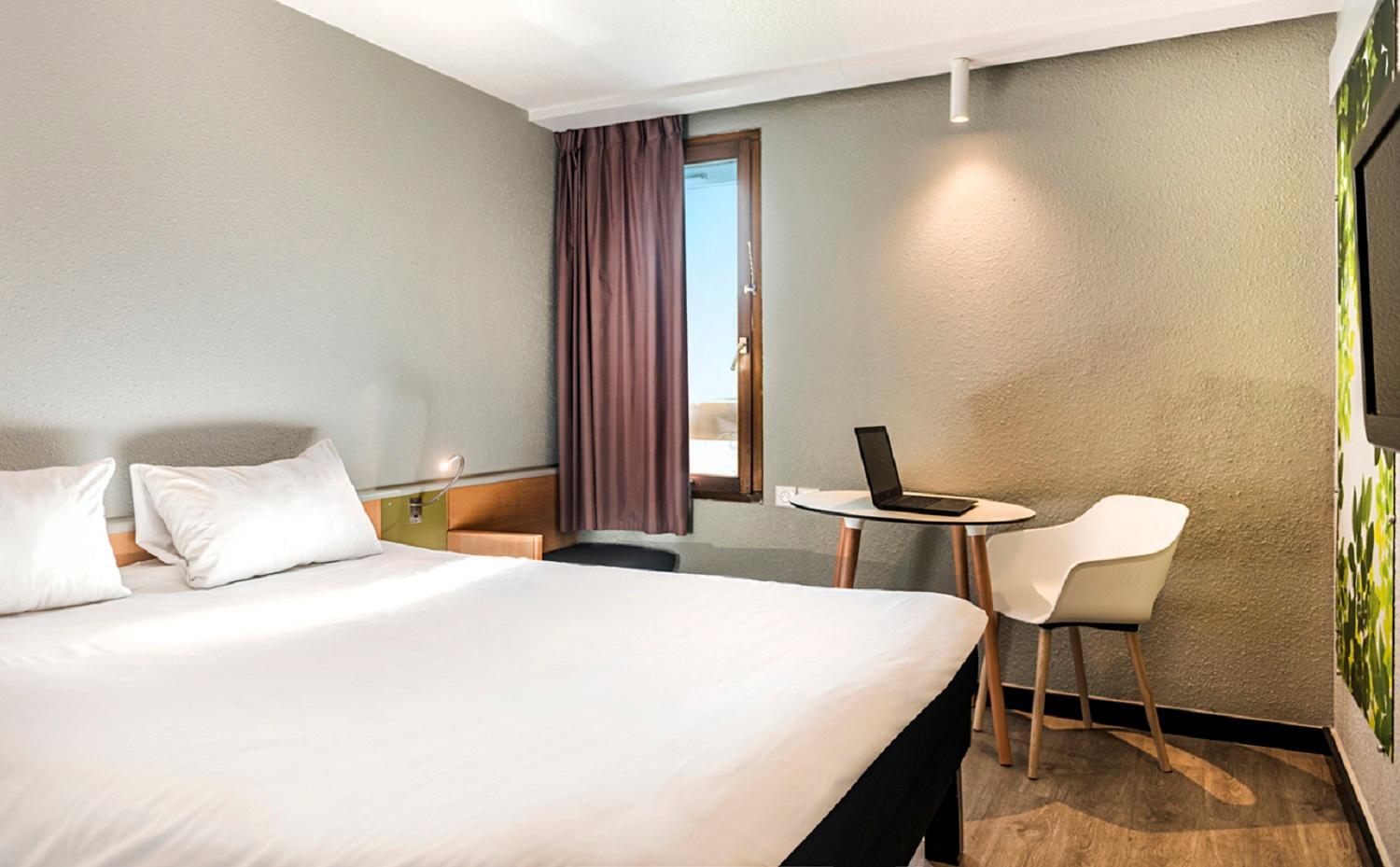 Standard Double Room - Photo 4