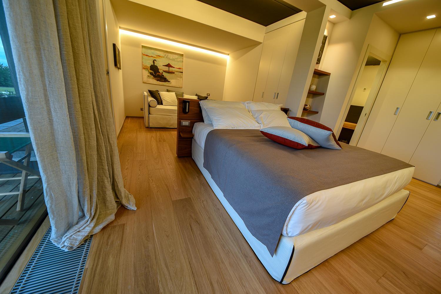 Deluxe Family Suite photo 2