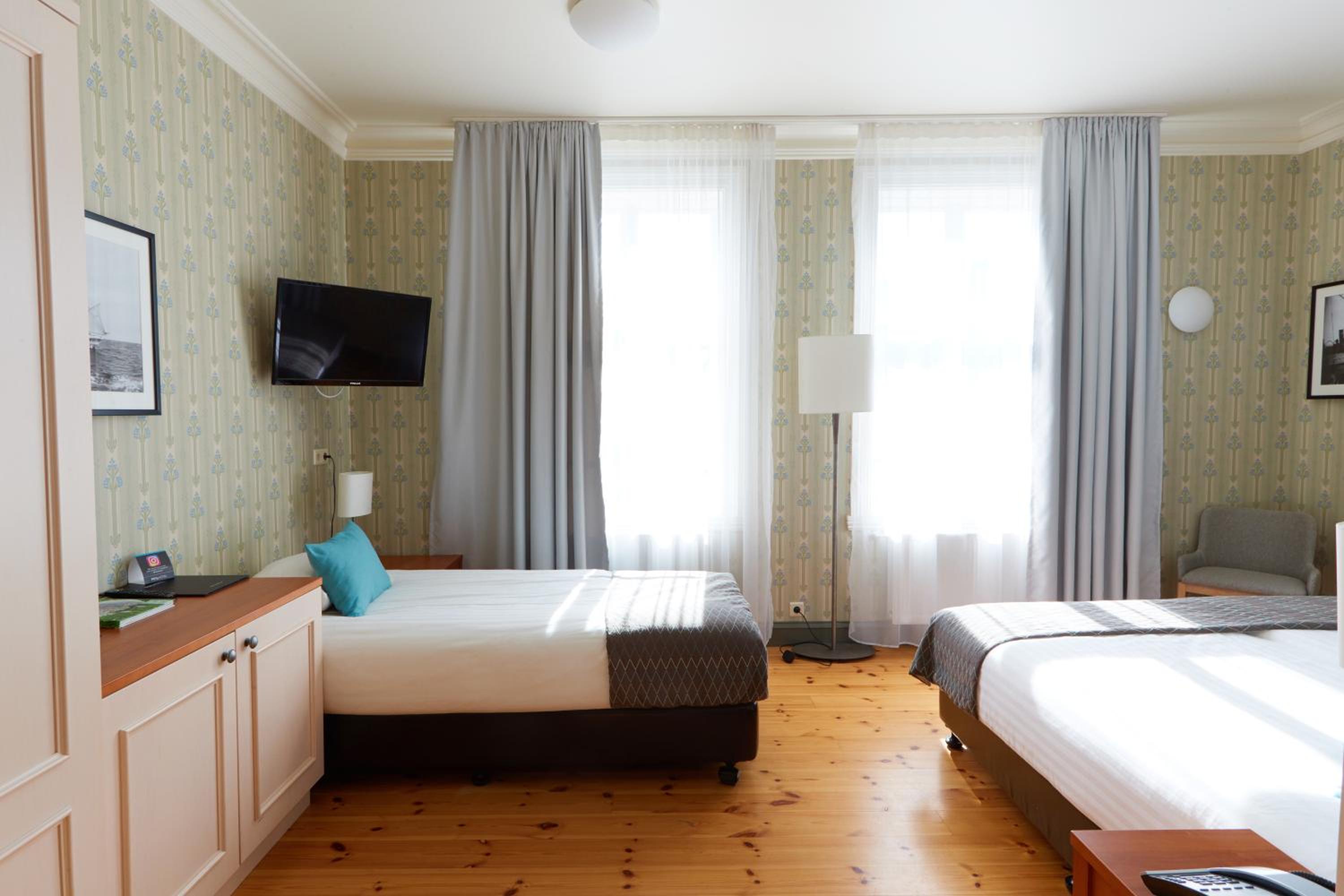 Standard Triple Room photo 2