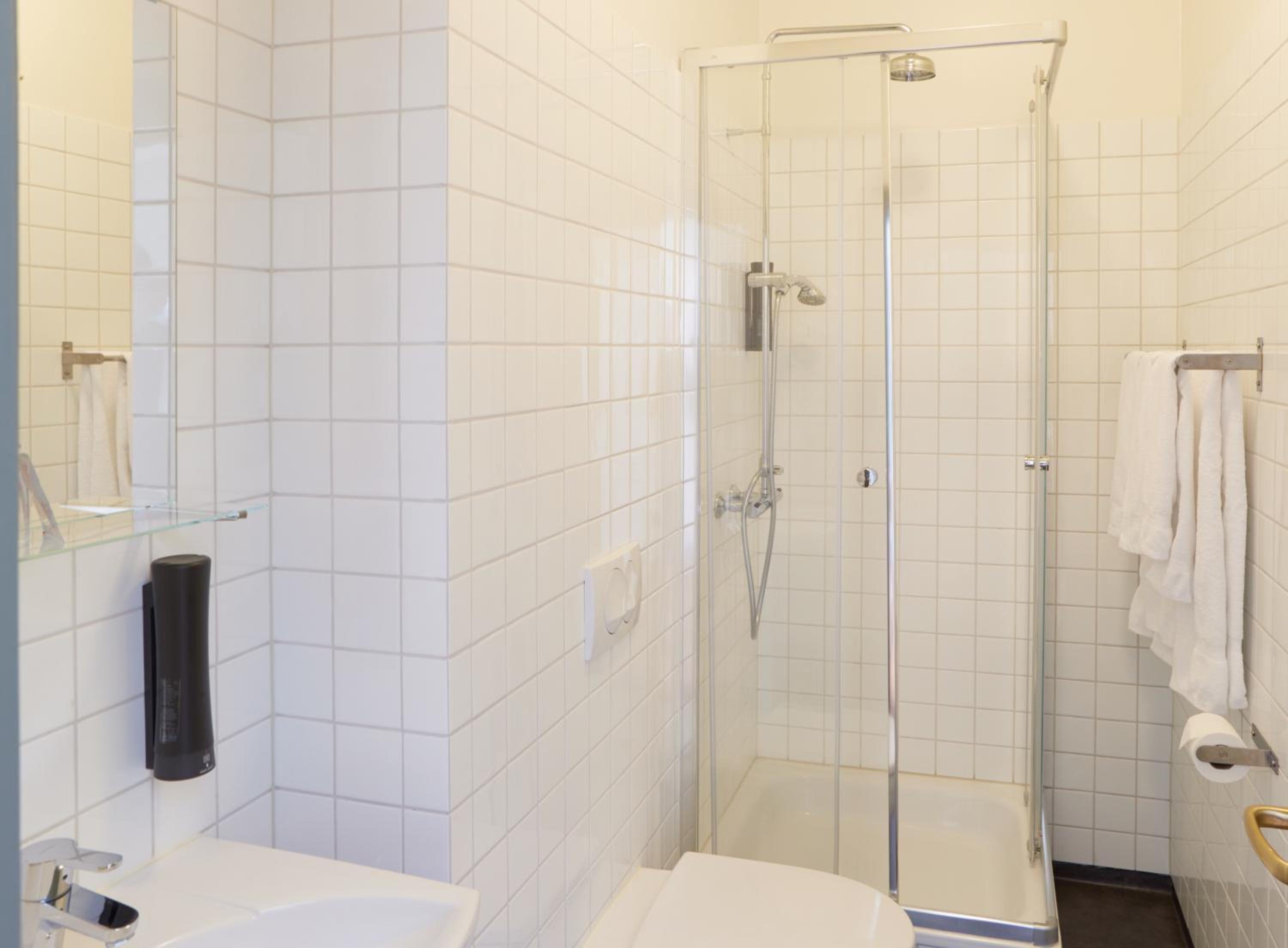 Standard Triple Room photo 3