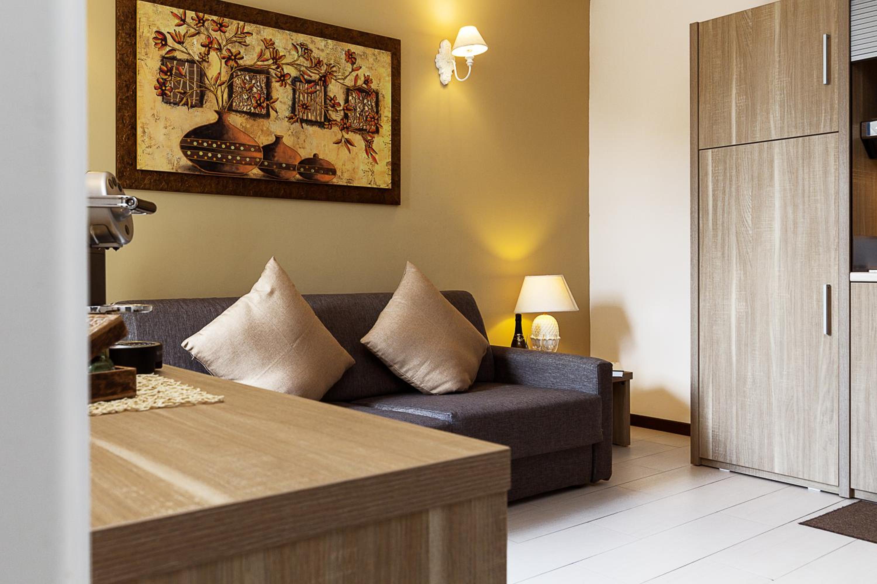 One-Bedroom Apartment with Terrace