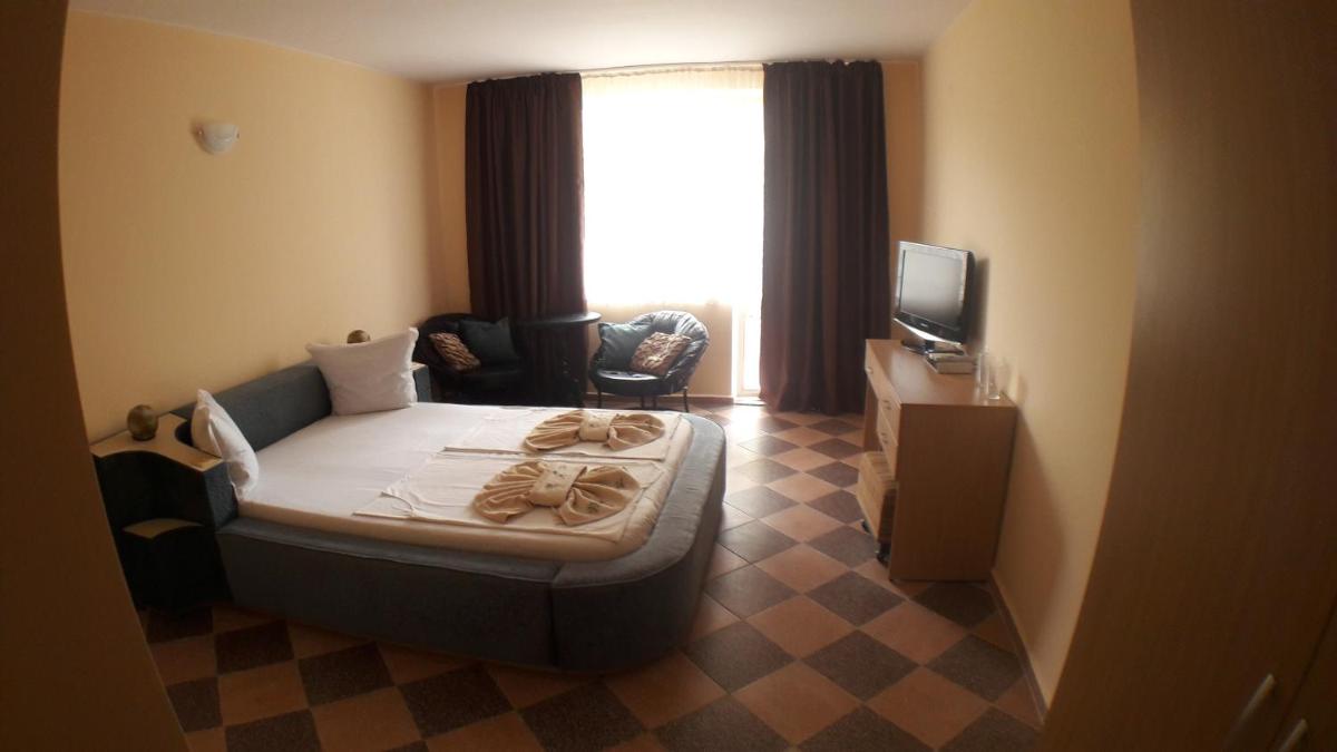 Superior Double Room with Extra Bed and Balcony (2 Adults + 1 Child)